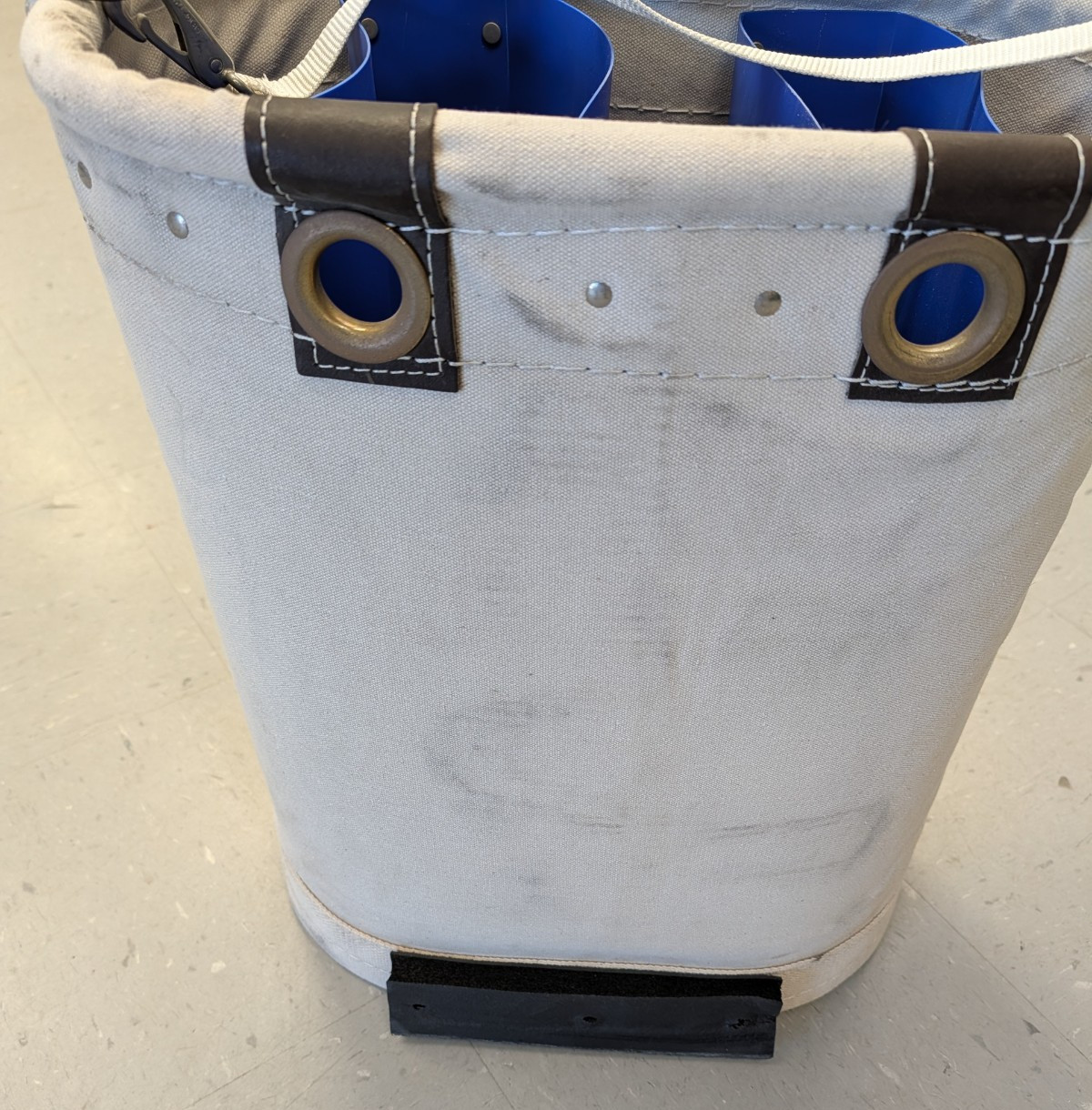 New Estex Tall Hard Side Divided Canvas Aerial Tool Bucket 1807-3- F.Ship