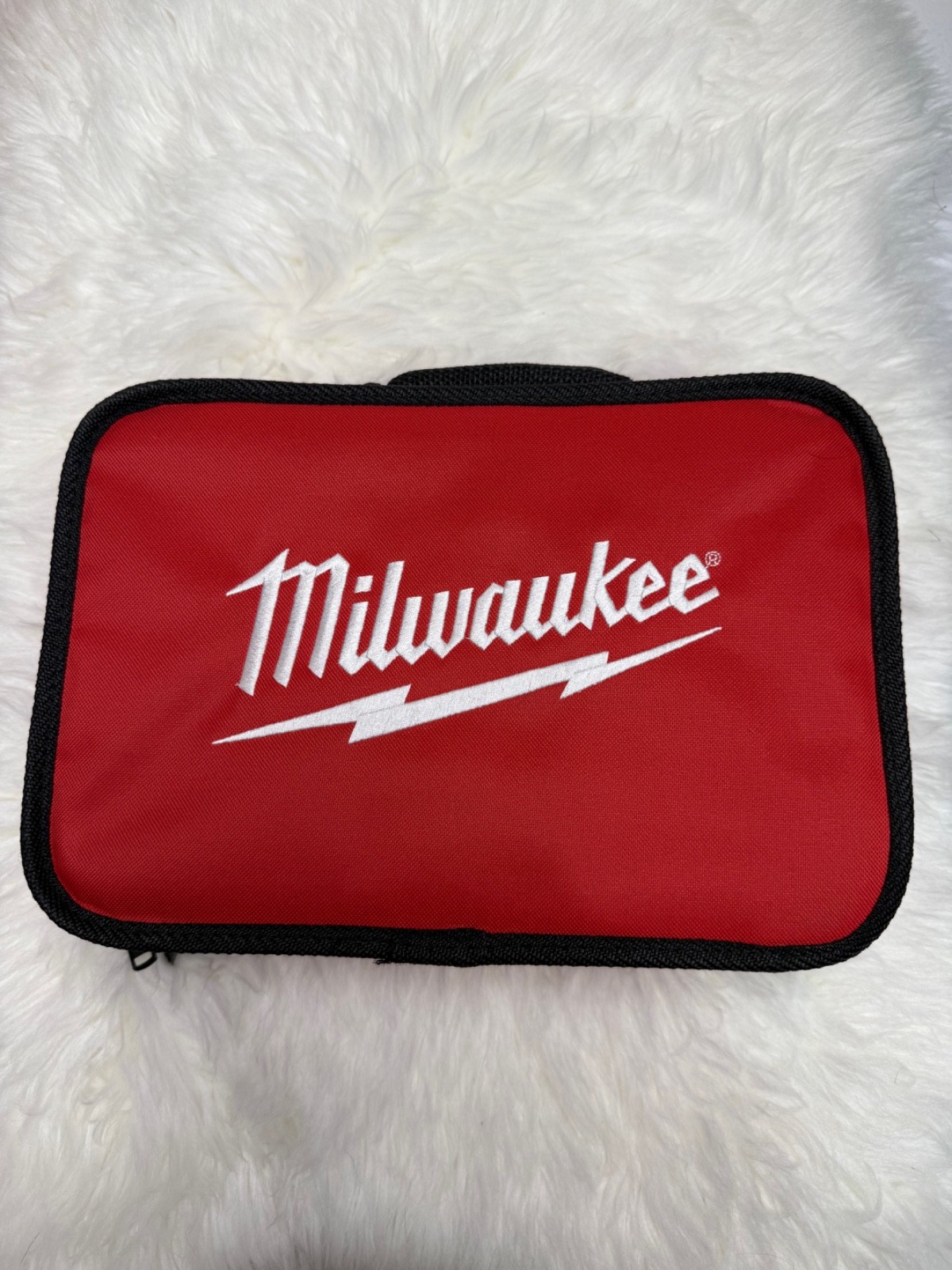 Milwaukee 12” x 9” x 3” Heavy Duty Contractors Tool Bag NEW Storage RED Black