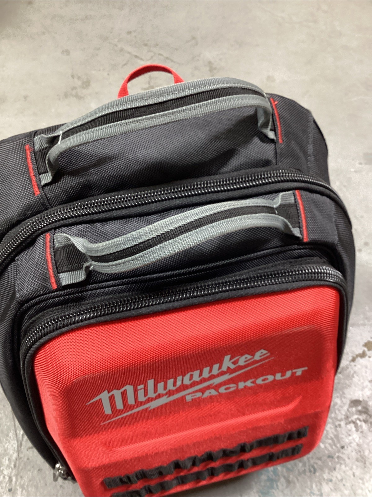 Milwaukee 48-22-8301 PACKOUT 15″W x 19.”H Impact-Resistant Backpack…NEW