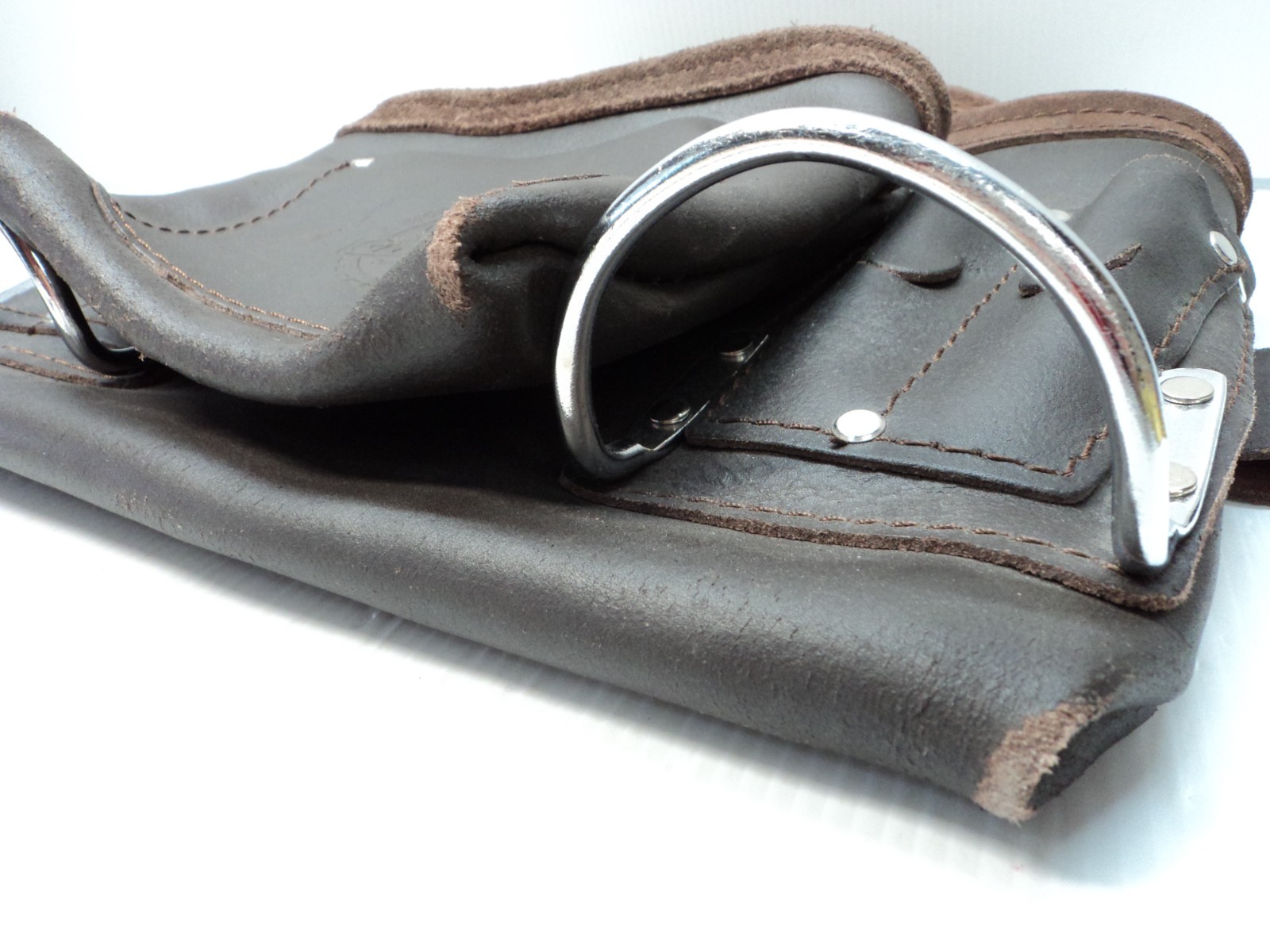 Graintex 10 Pocket Industrial Leather Nail & Tool Pouch w/2 Hammer Rings, Brown