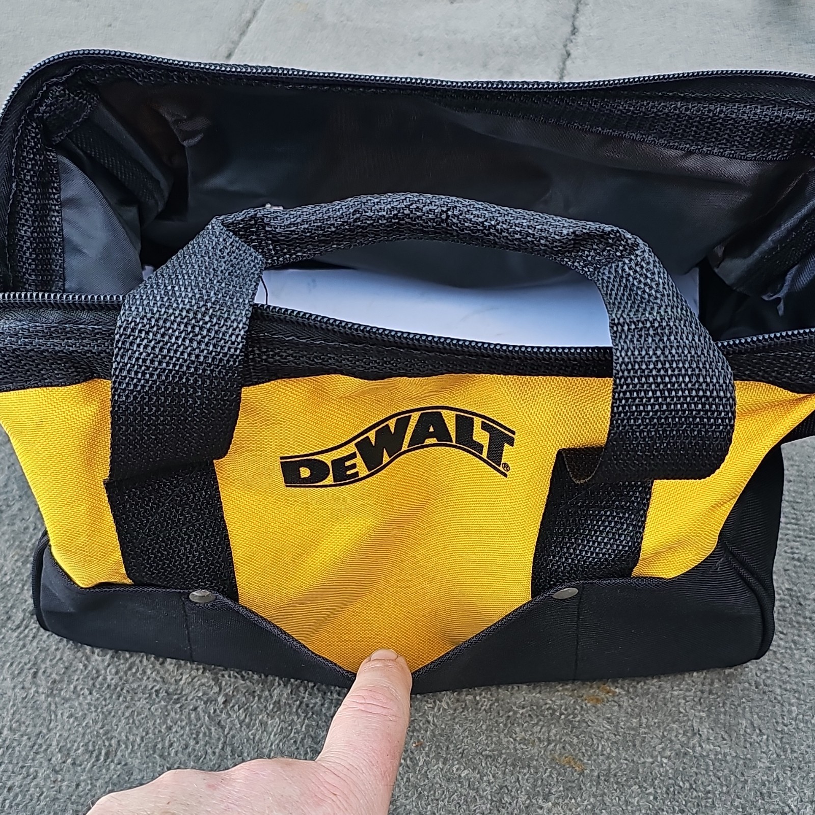 DEWALT Yellow/Black Fabric Tool Bag Zipper Closure with Carry Handles