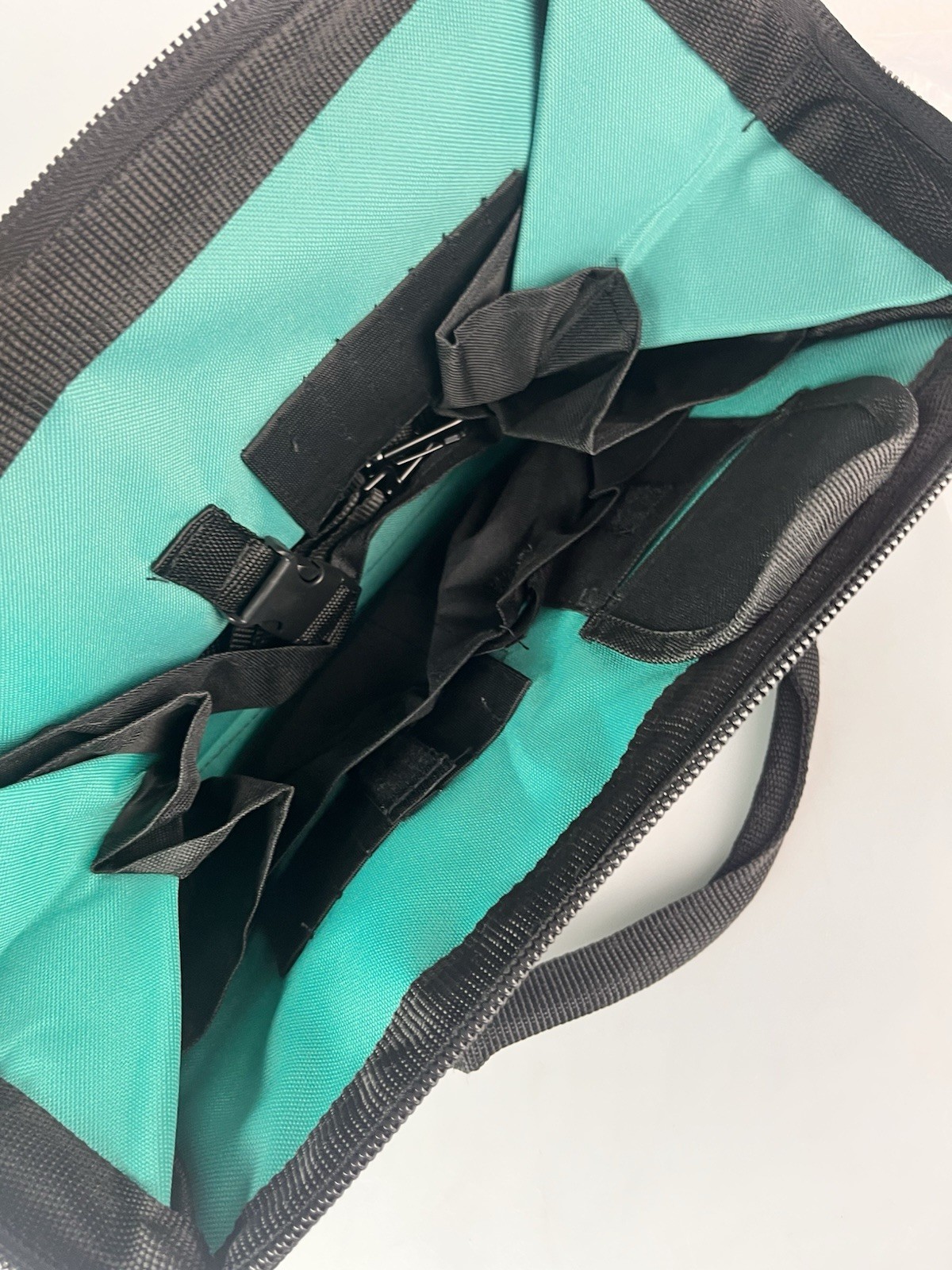 Makita 831253-8 Contractor Tool Bag, 14″