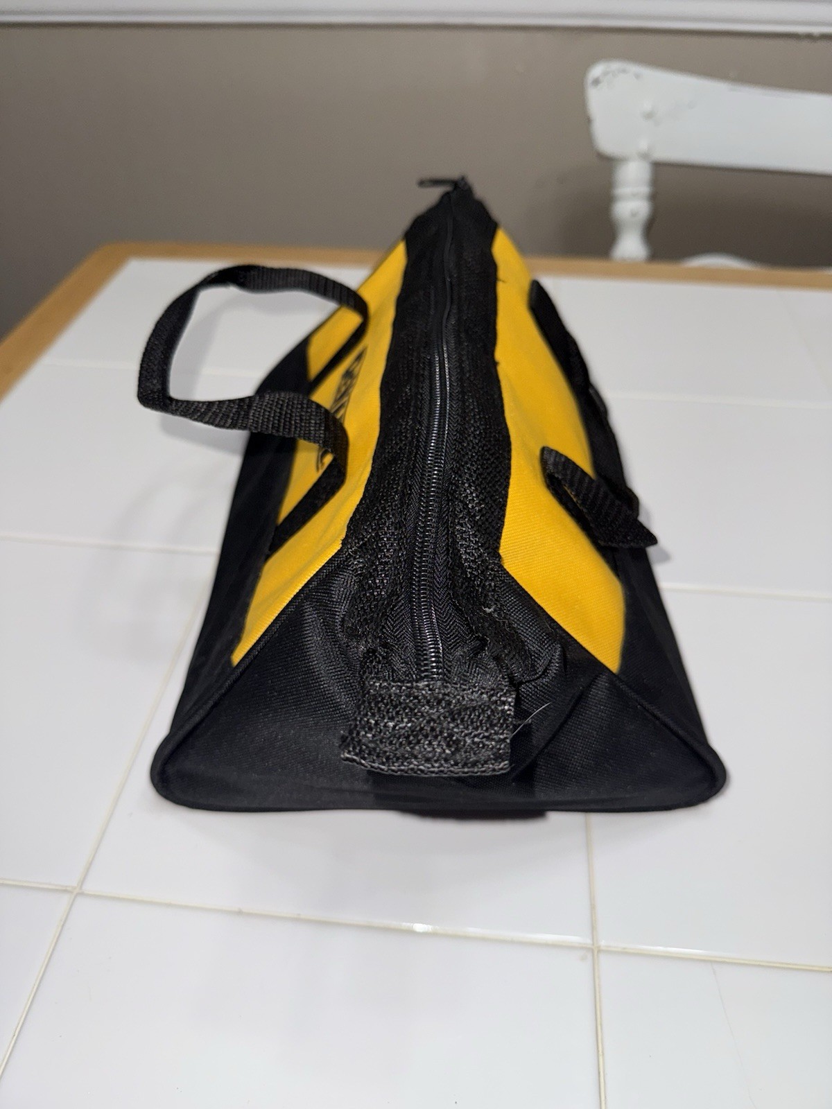 DEWALT N261499 Tool Bag – Small