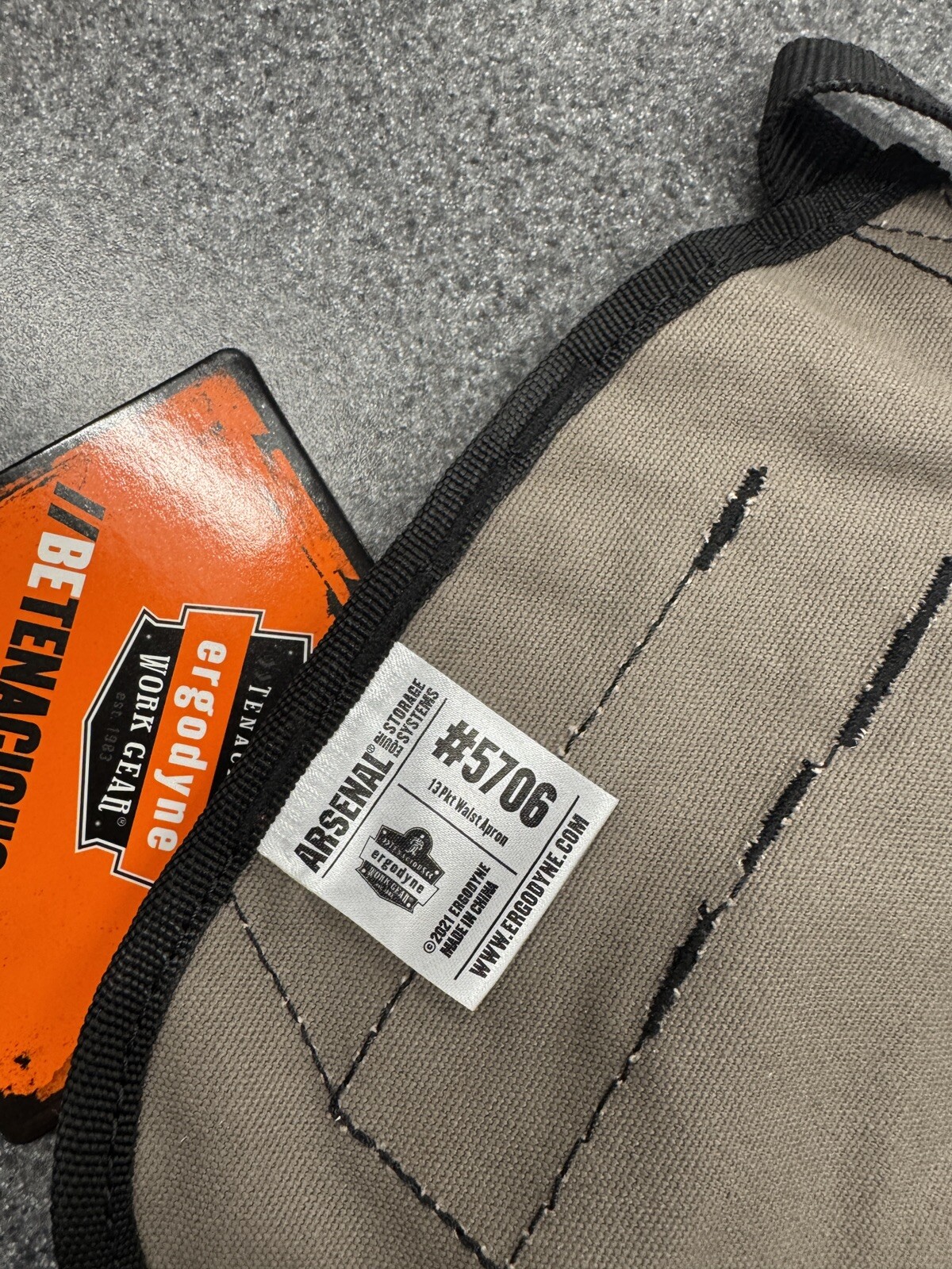 Ergodyne Arsenal 5706 Canvas Waist Tool Apron with 13 Pockets, Gray (d1)