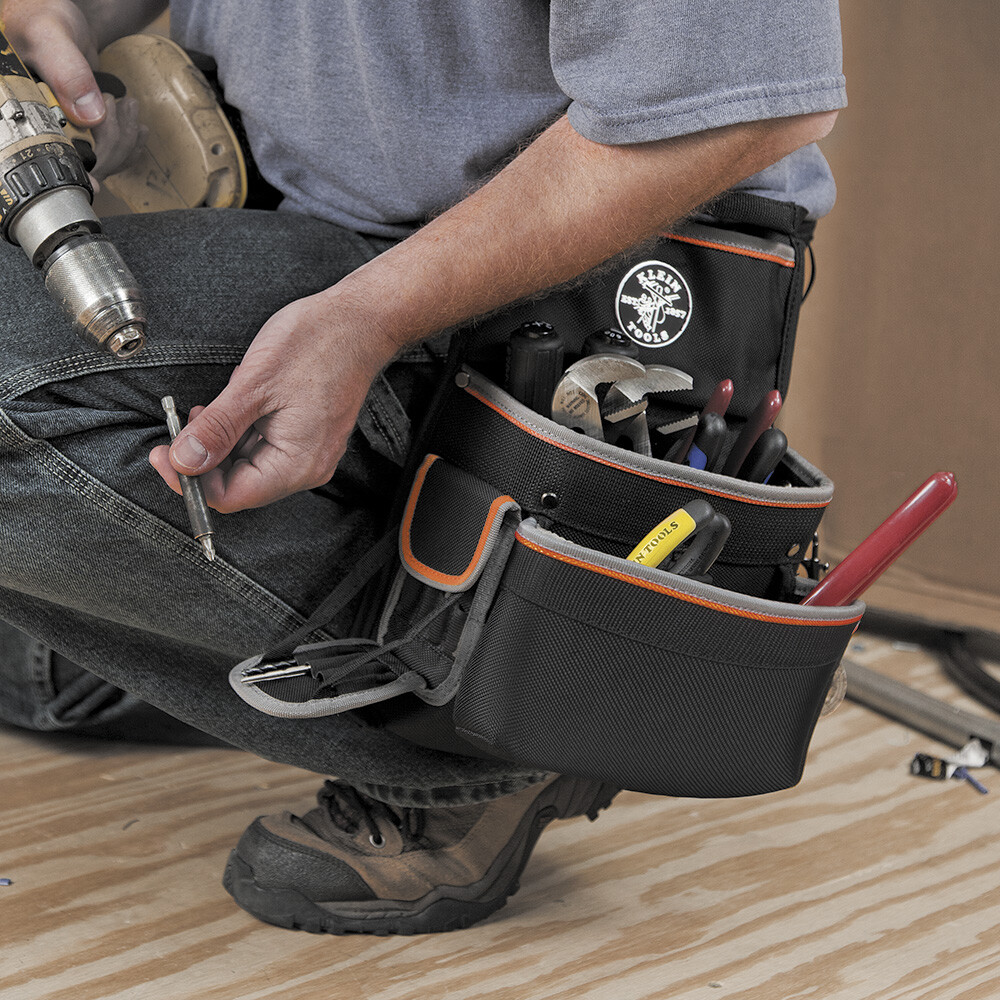 Klein Tools 55428 Tradesman Pro Electrician’s Tool Belt, Large