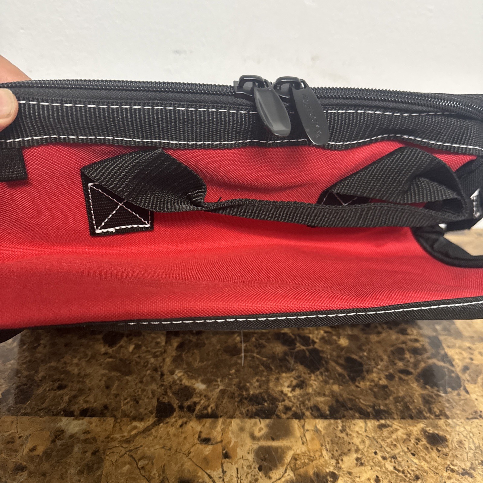 NEW Husky 12″ 4 Pocket Zippered Tool Bag Electricians Mechanics Hobbies & Crafts