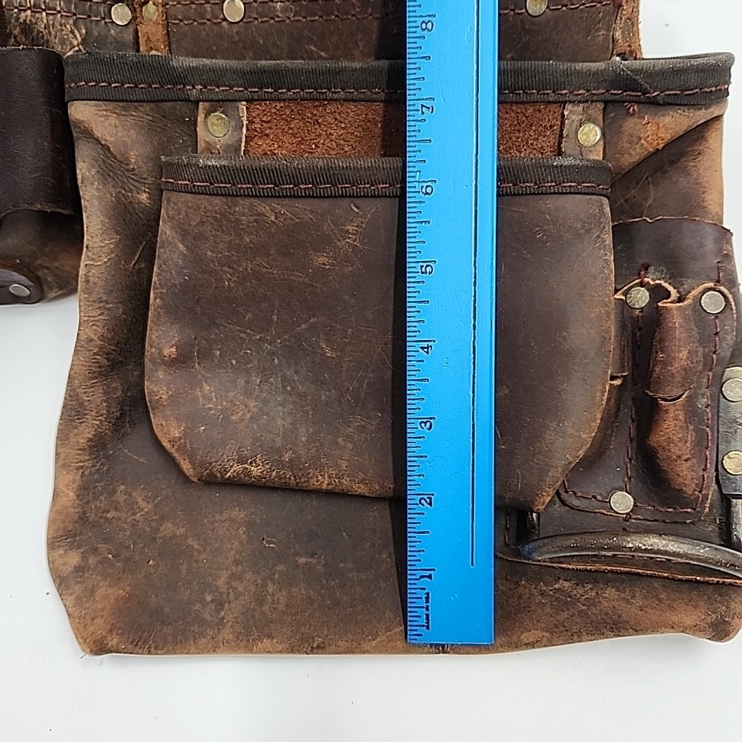 Vintage Leather Tool Belt HEAVY DUTY Home Depot Multi Pocket Carpenters Pouches