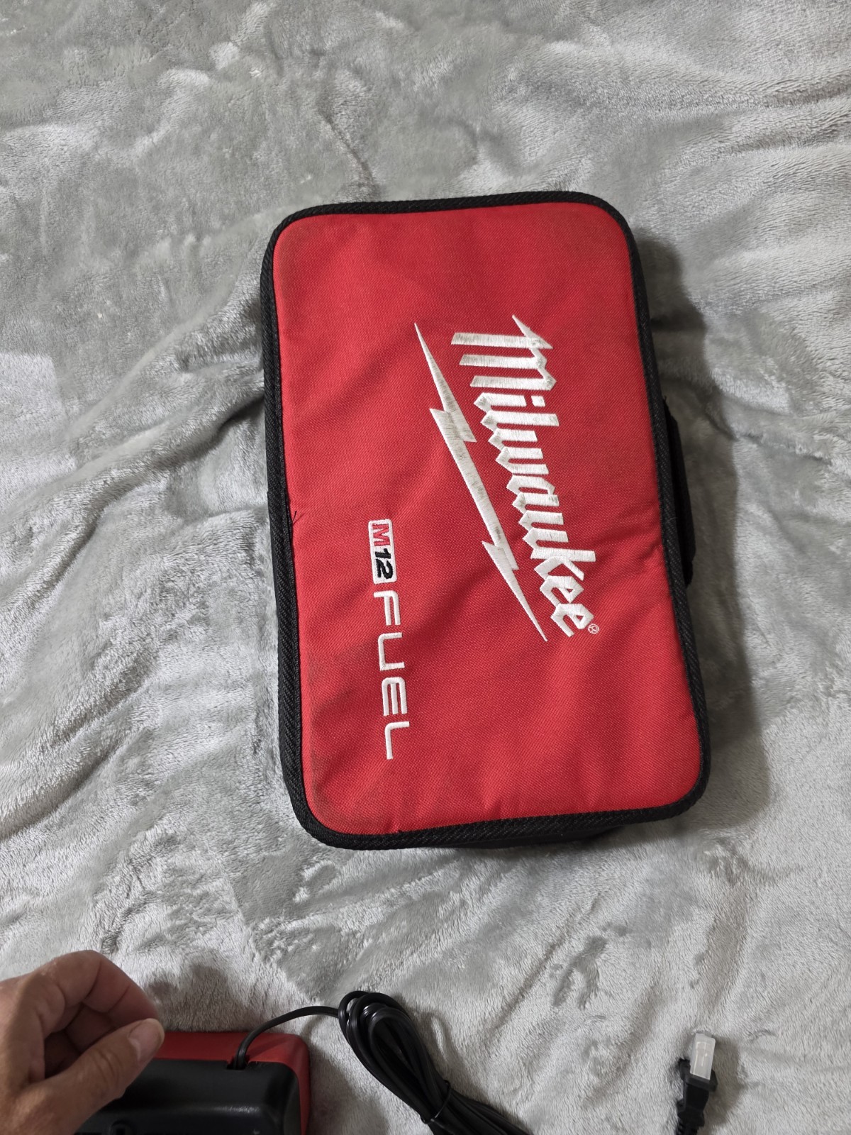 Milwaukee M12 FUEL 14in Tool Bag Contractor Soft Case Zipper
