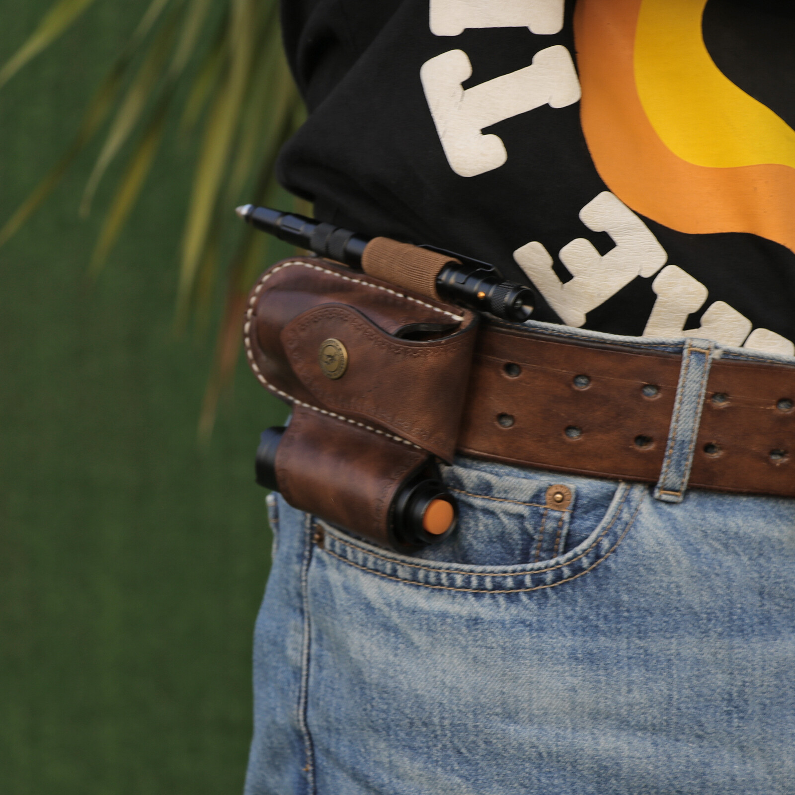 TOURBON Leather Folding Knife Sheath Belt Holster Pouch Multitools EDC Hold Case