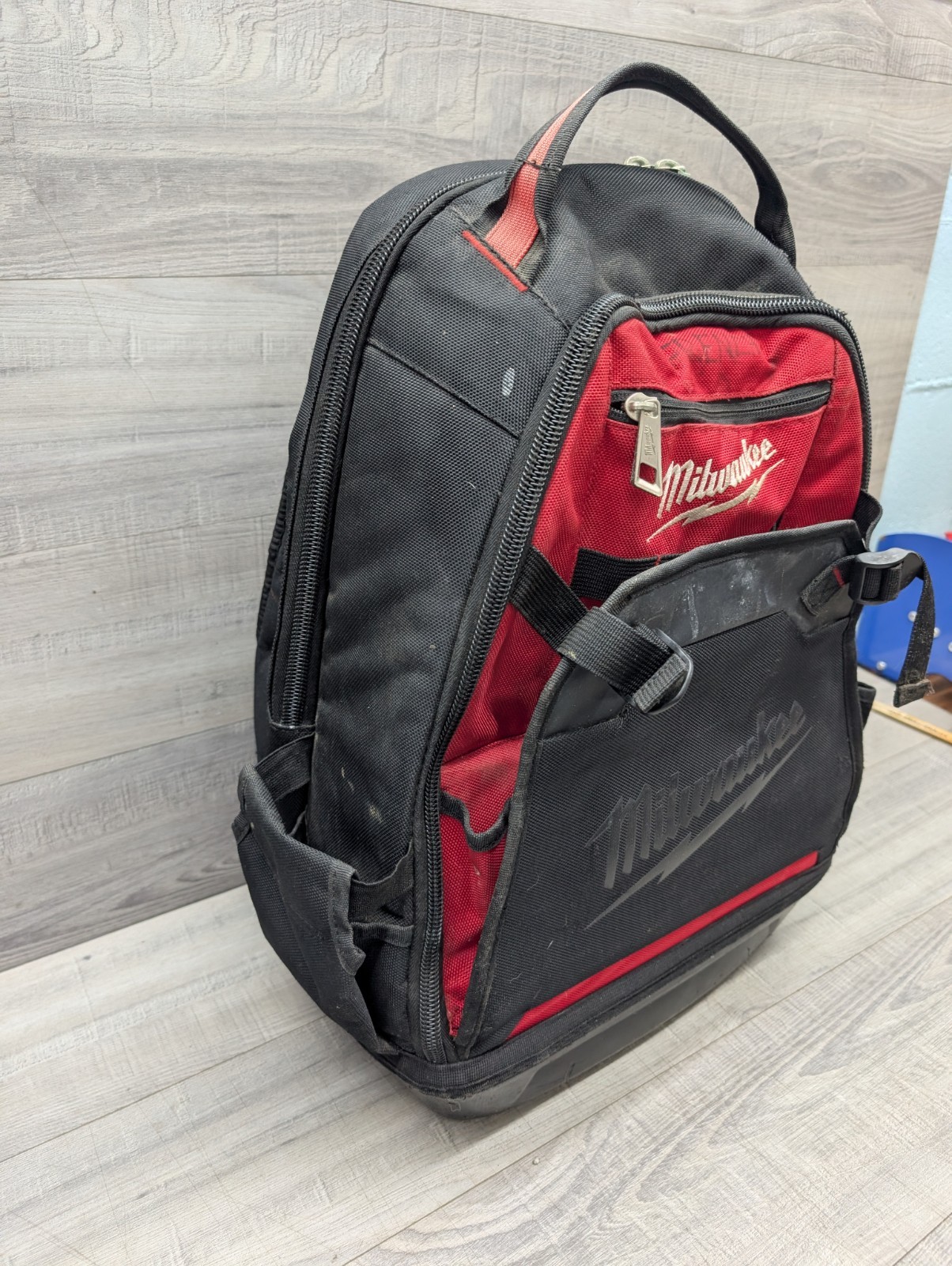 Milwaukee 48-22-8200 35-Pocket Impact Resistant 1680 Ballistic Backpack Jobsite