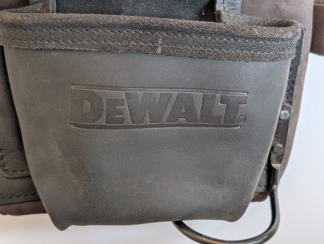 *NEW* DeWalt leather tool pouch & belt DWST550115