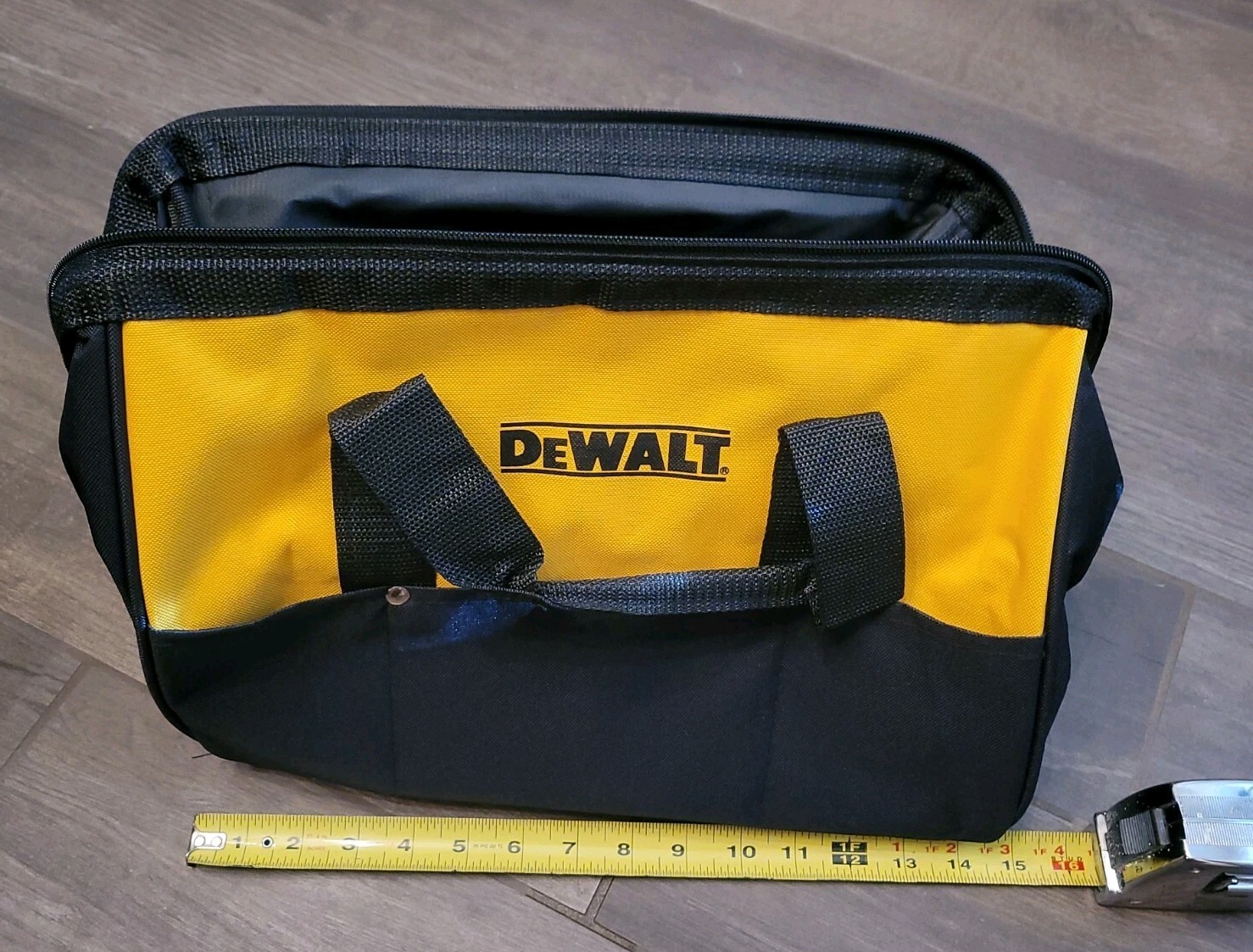 (2) DEWALT 15″×9″×10″ Heavy Duty Nylon Contractor Tool Bags (NA705140) – NEW!