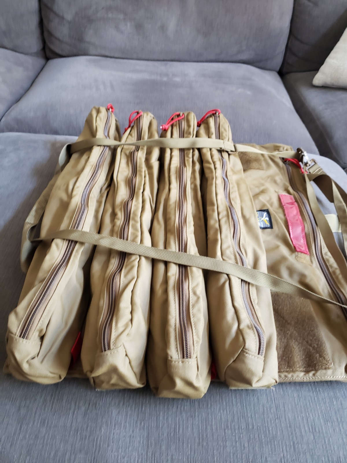 Atlas 46 Yorktrown Large Tool Roll 4 Pouch – Coyote Tan 23″ x 19″ – BRAND NEW!