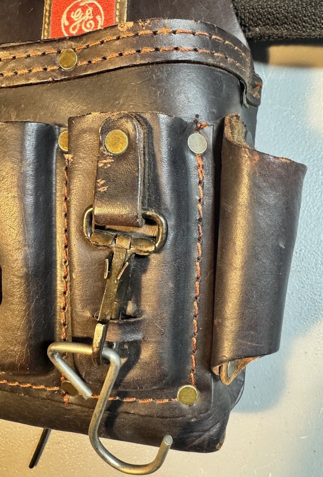 General Electric GE Vintage Leather Electrician Tool Belt CC-526-GE