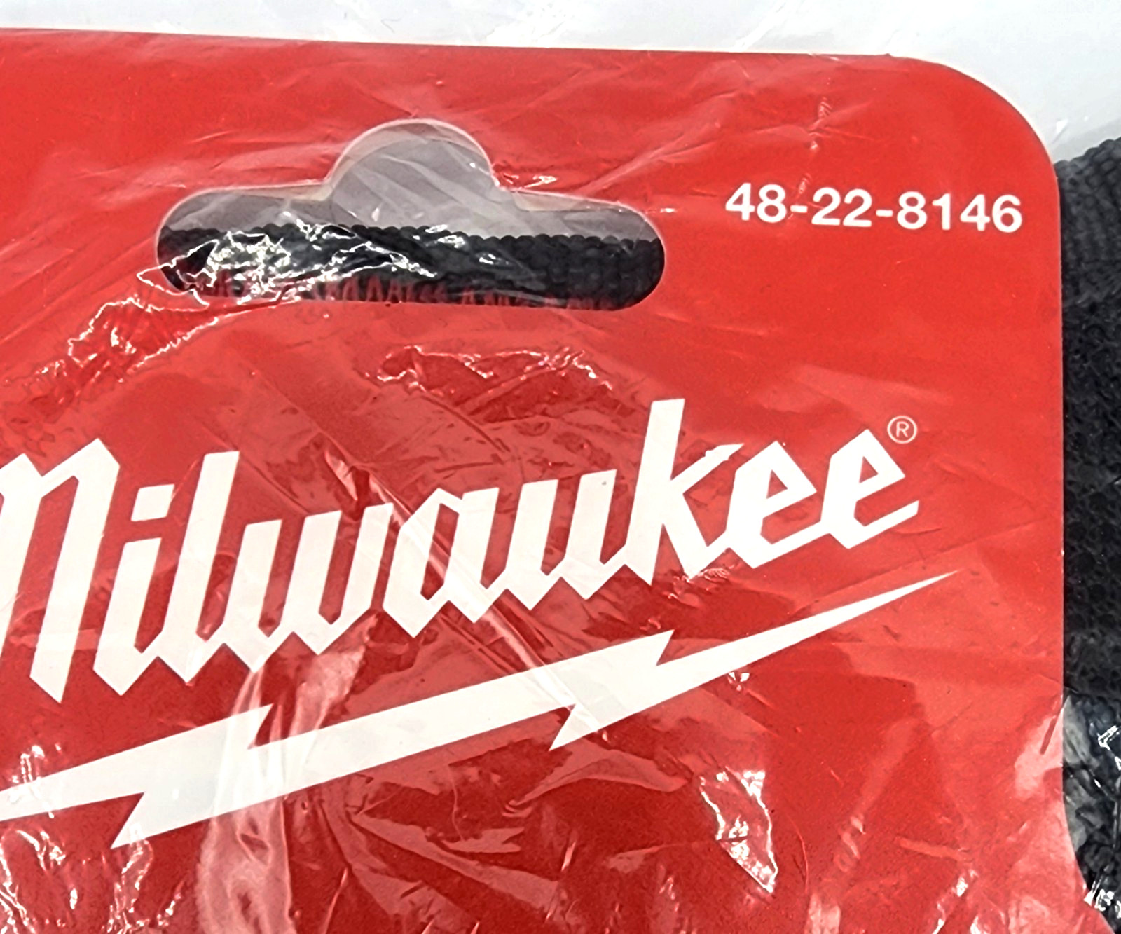 New Milwaukee 48-22-8146 Padded Rig Size XL Red and Black