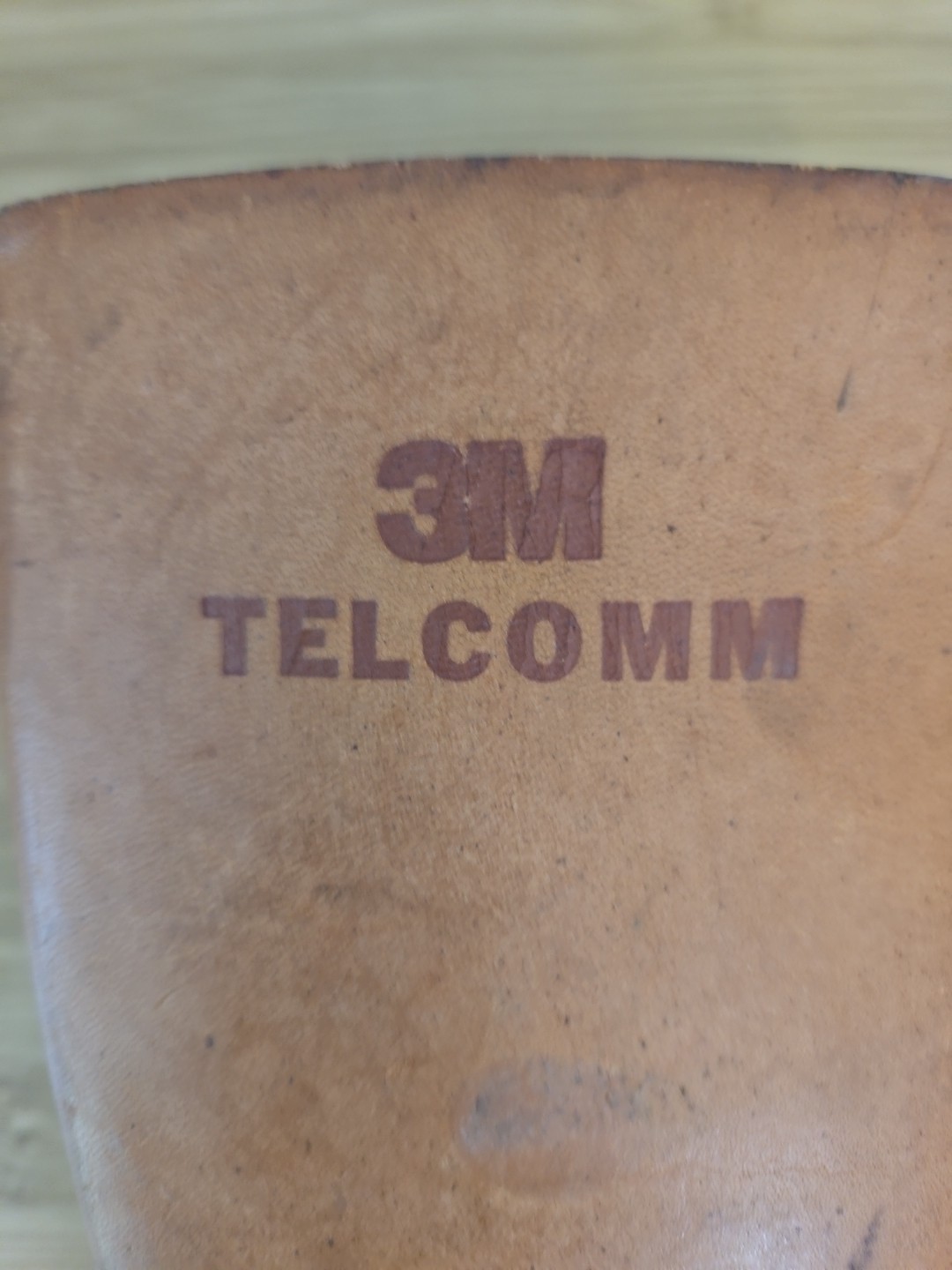 3M TELCOMM Leather Tool Holster Light Tan