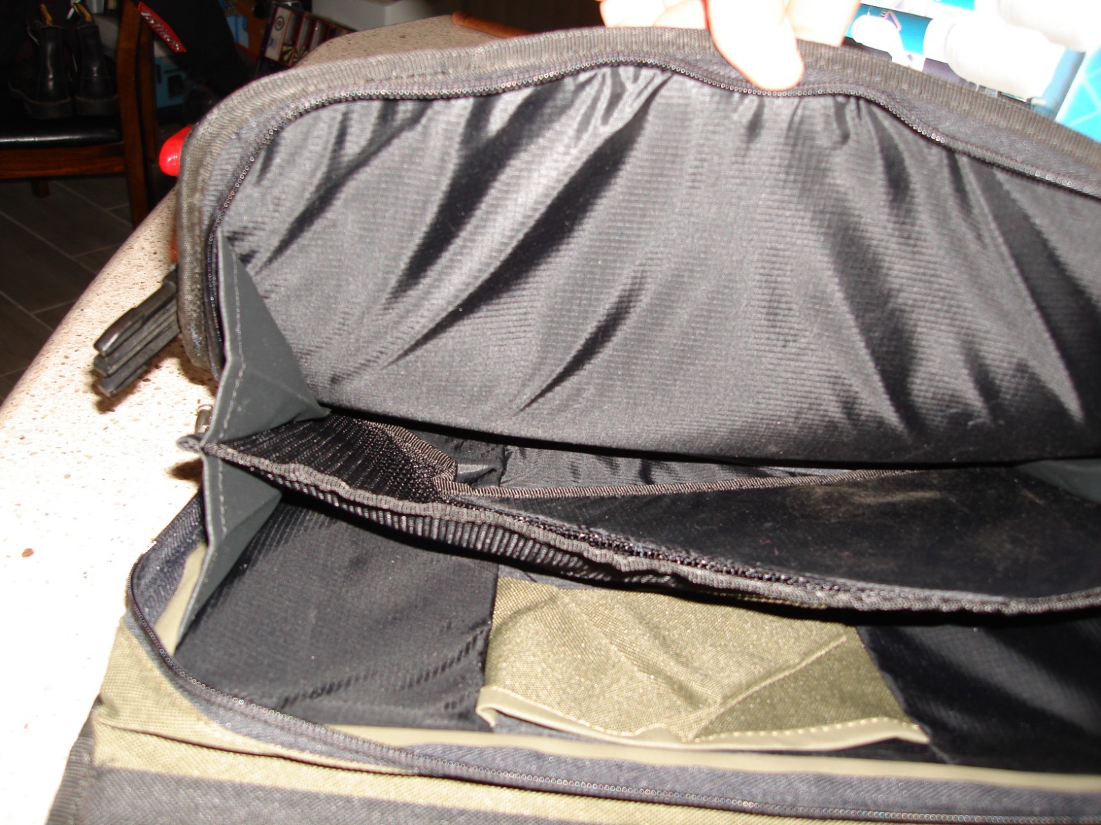 NEW McGuire Nicholas Jobsite Saddle Bag /Tool Bag /Messenger Bag /Laptop Bag