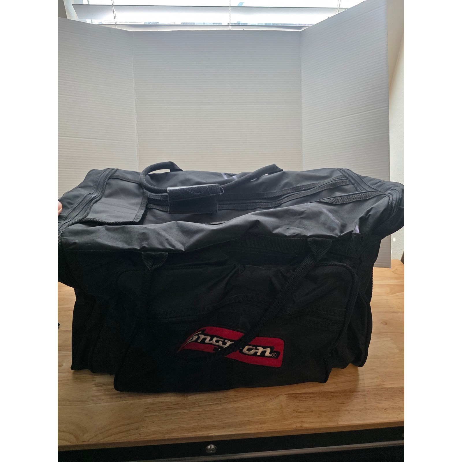 Snap-on Tools Black Nylon Duffel Style Tool Bag with Shoulder Strap and Pockets