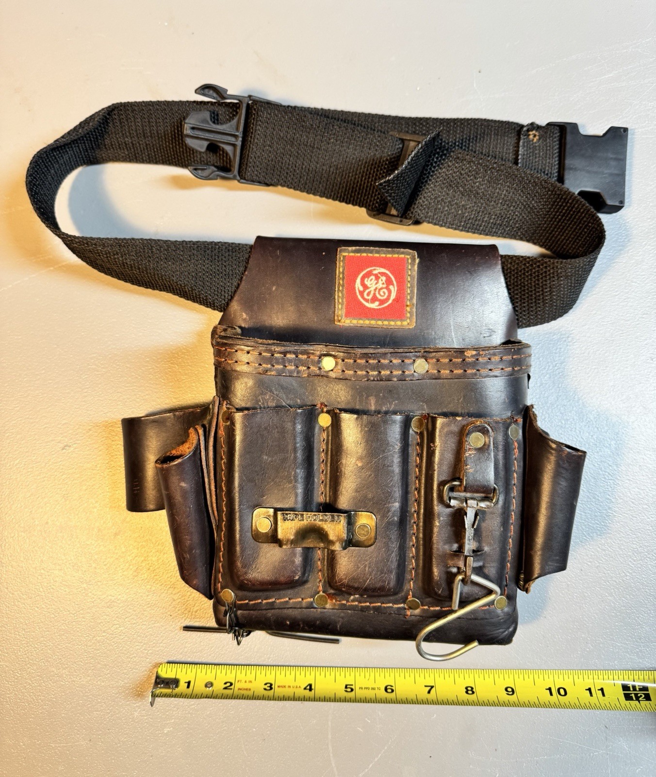 General Electric GE Vintage Leather Electrician Tool Belt CC-526-GE