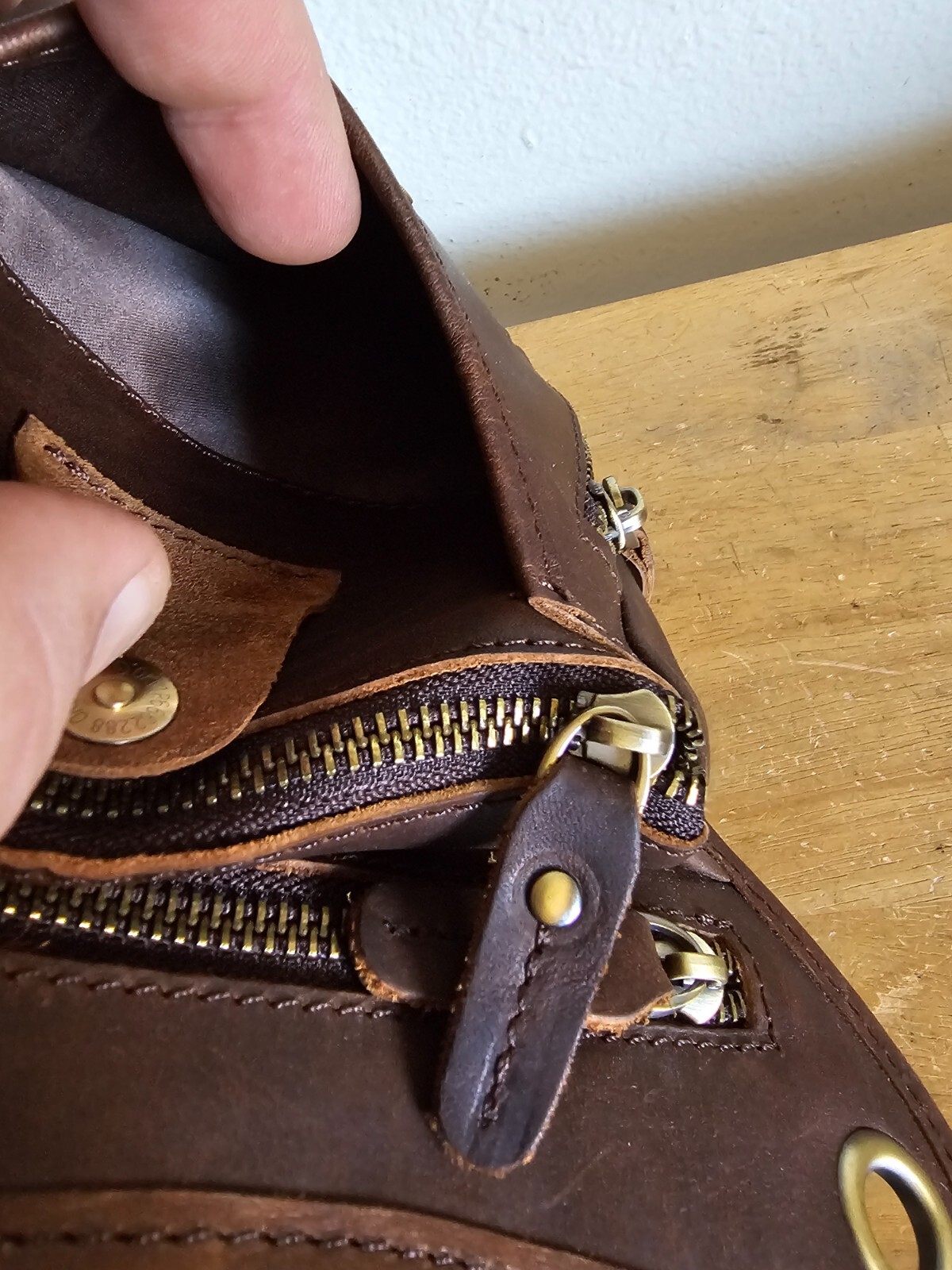 Professional Barber Hair Stylist Belt Bag Tool Bag Pouch Natural Leather Brown