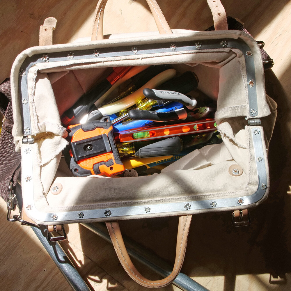 Klein Tools 5102-16SP Canvas Tool Bag, Deluxe, 16x6x14 In, 13 Pkt