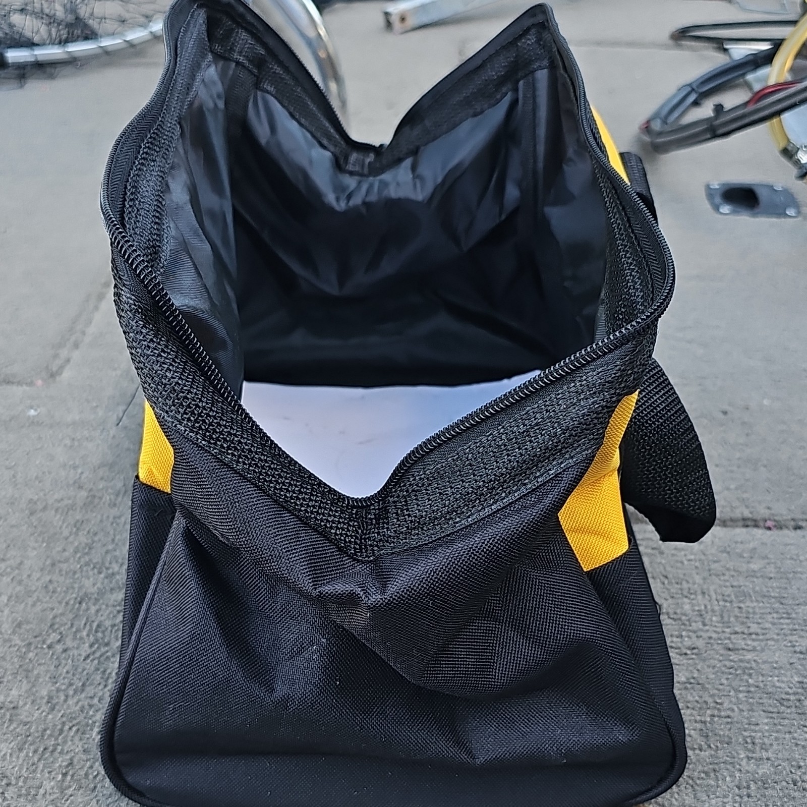 DEWALT Yellow/Black Fabric Tool Bag Zipper Closure with Carry Handles