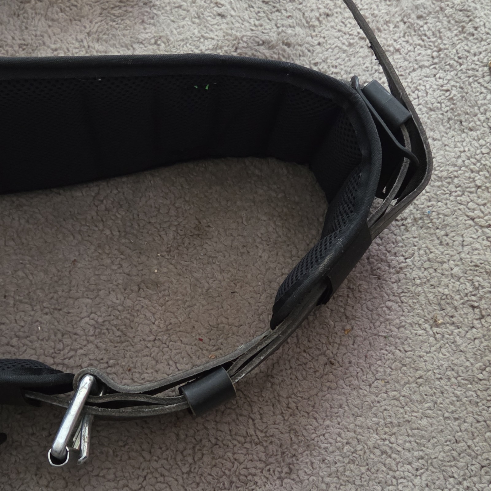 Miller Adjustable Nylon Tool Belt Black/Green 1 Count w padded hammer loop