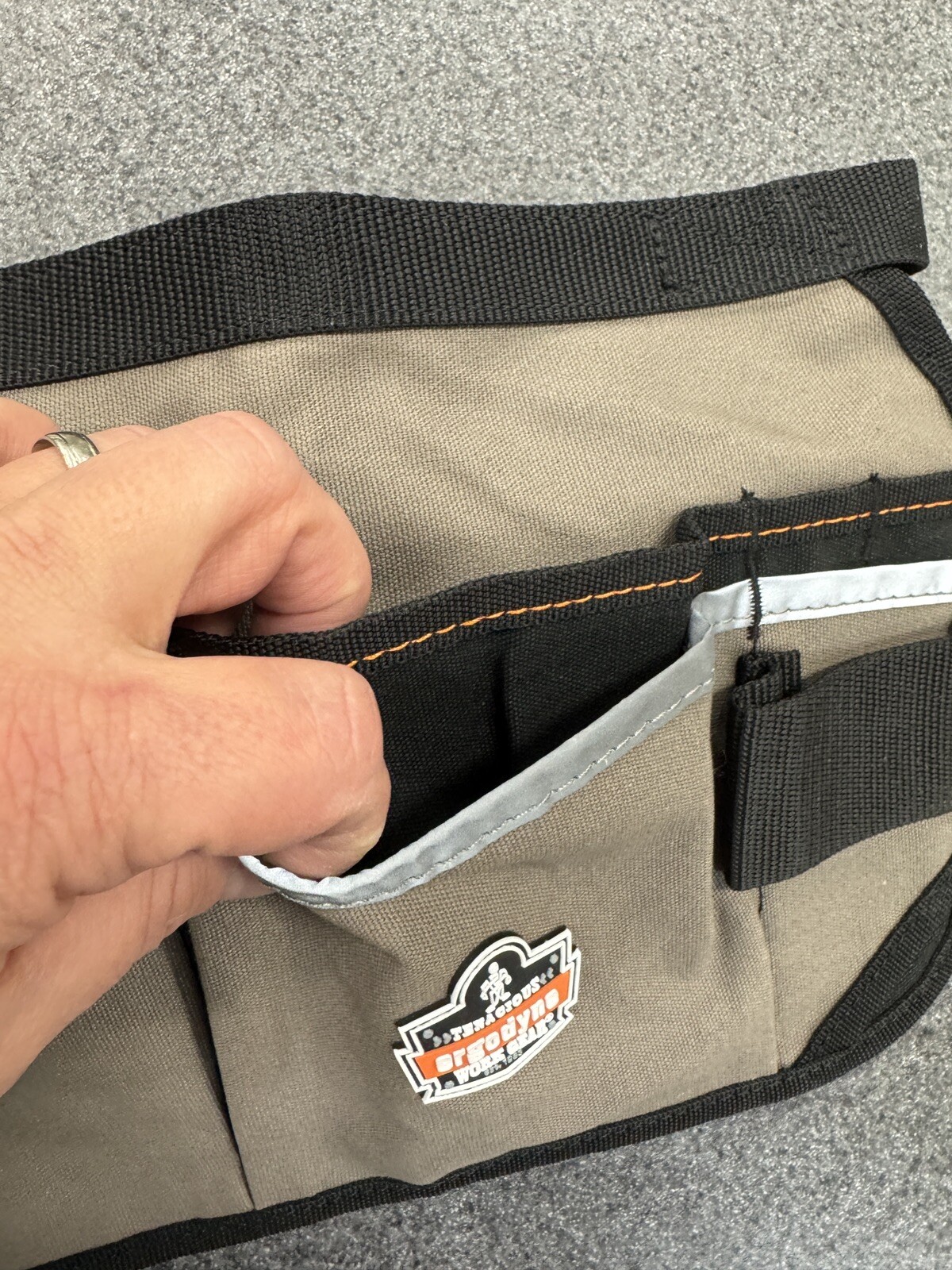 Ergodyne Arsenal 5706 Canvas Waist Tool Apron with 13 Pockets, Gray (d1)