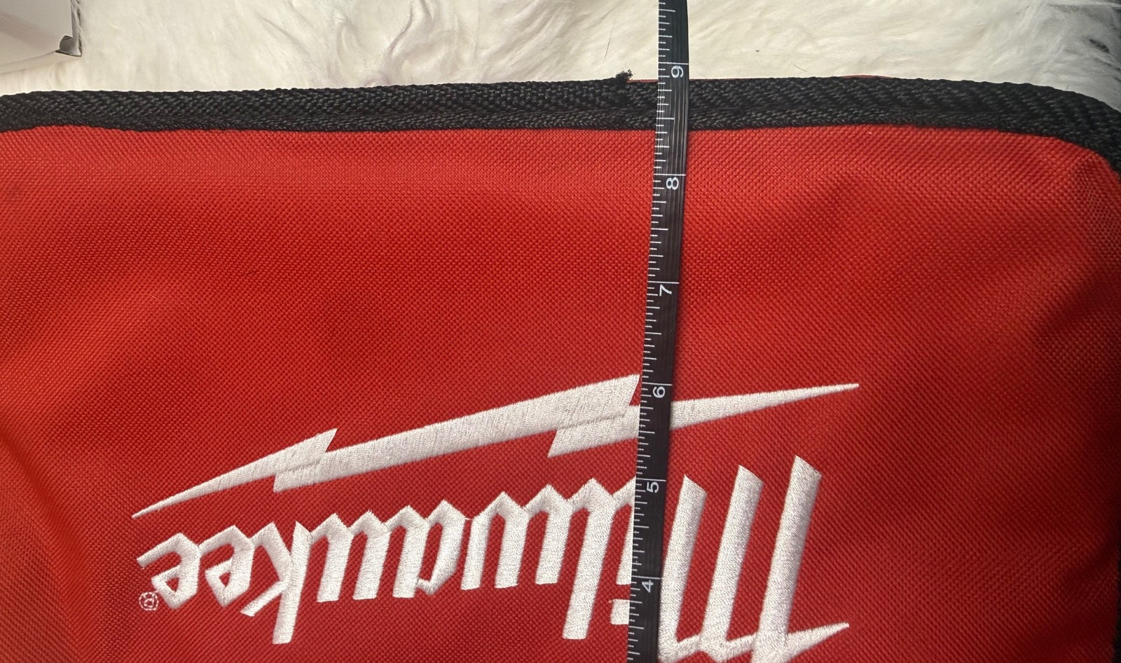 Milwaukee 12” x 9” x 3” Heavy Duty Contractors Tool Bag NEW Storage RED Black
