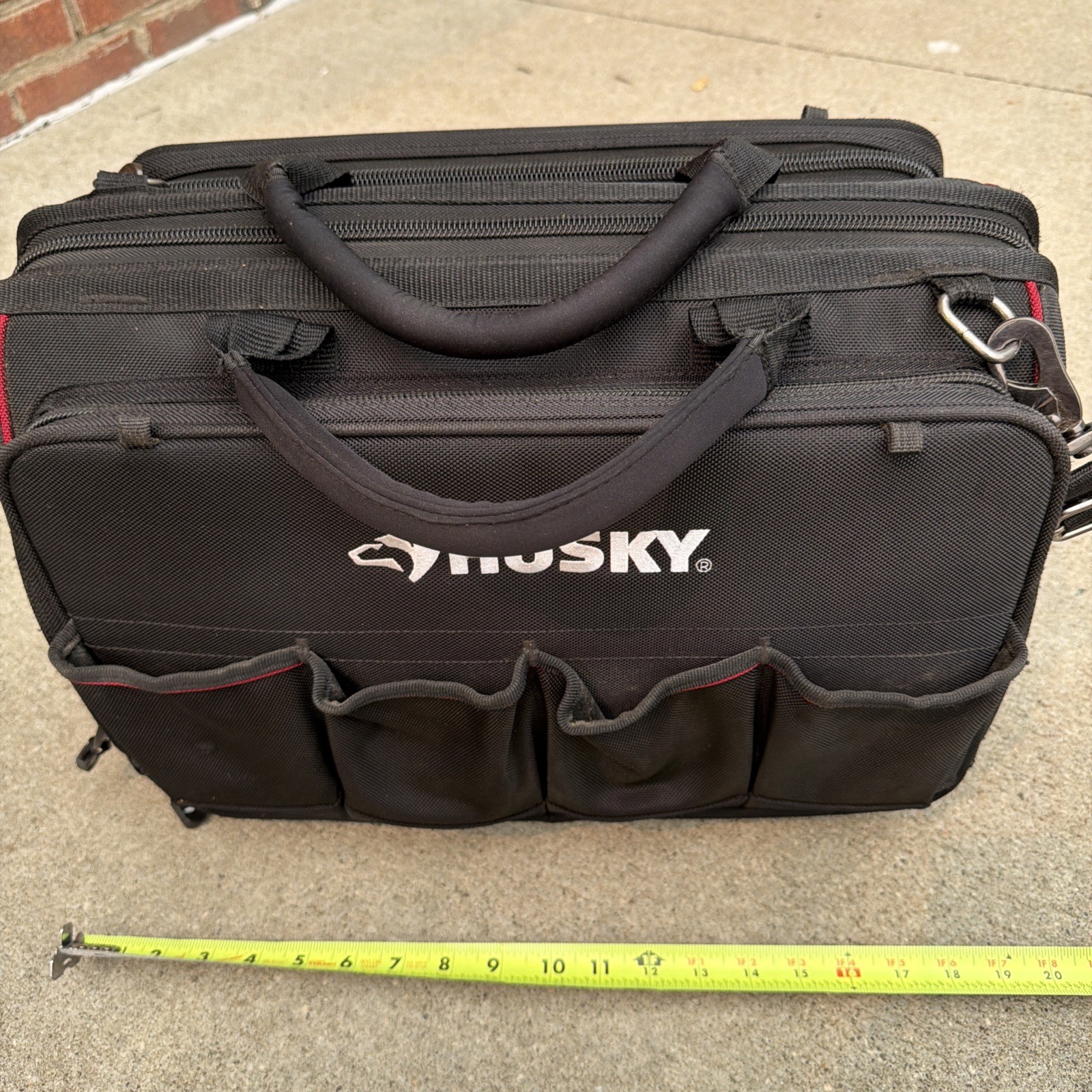 Husky 18″ Large-Mouth Tool Bag With Tool Wall Heavy-Duty Multi-Pocket Organizer