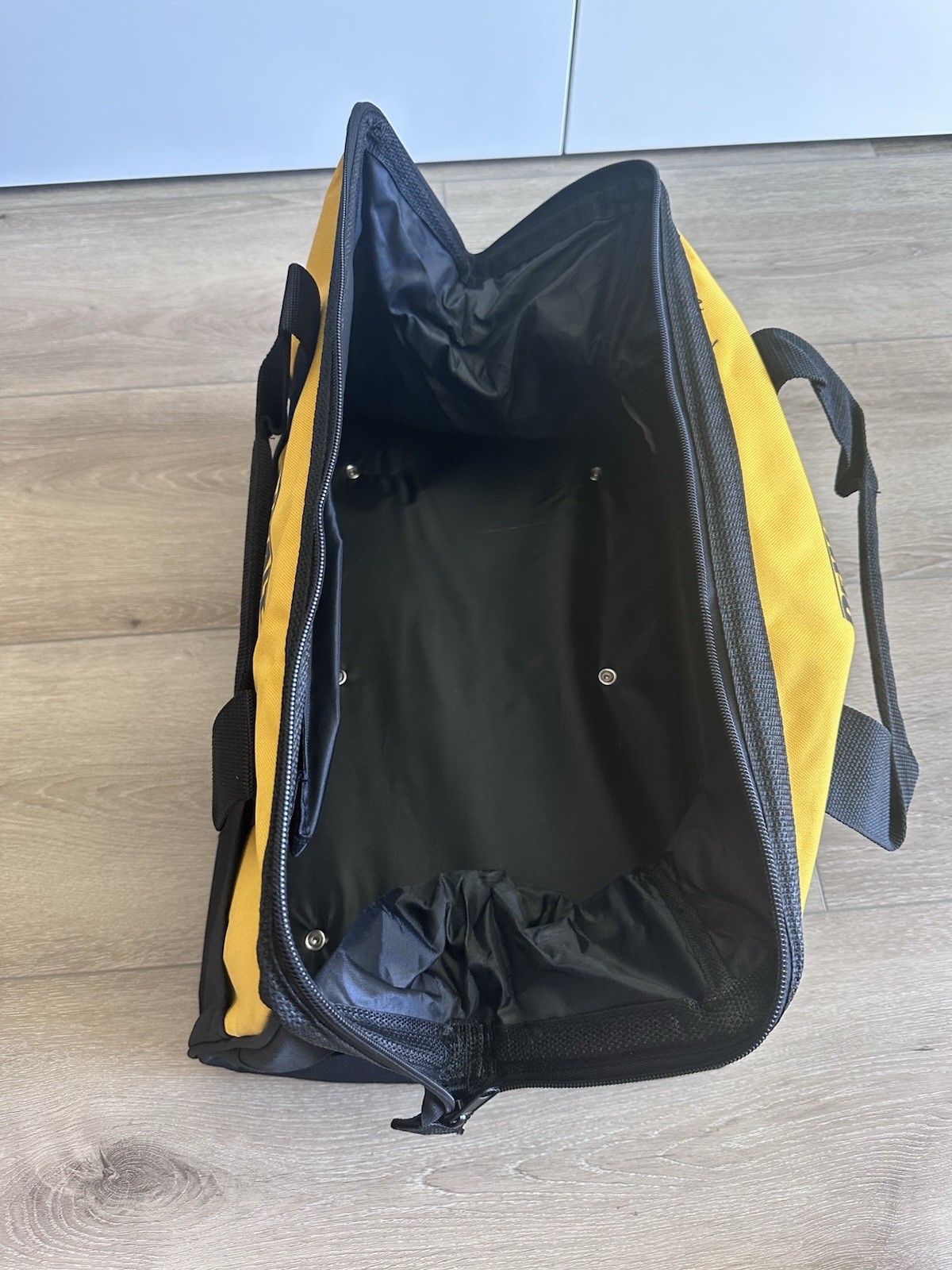 Dewalt OEM DCK019 Large Nylon Contractor HD Tool Bag 19″ x 12″ x 11″ – ***NEW***