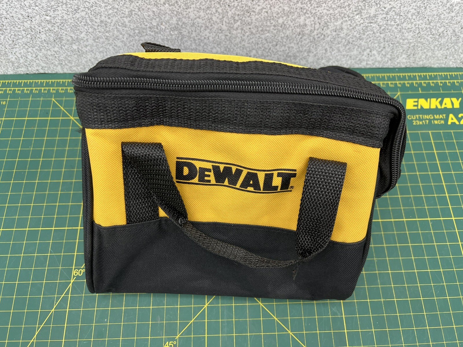 DeWalt 9″ X 9″ X 8″ Small Tool Bag Canvas Tote Carrying Bag Case – N655010