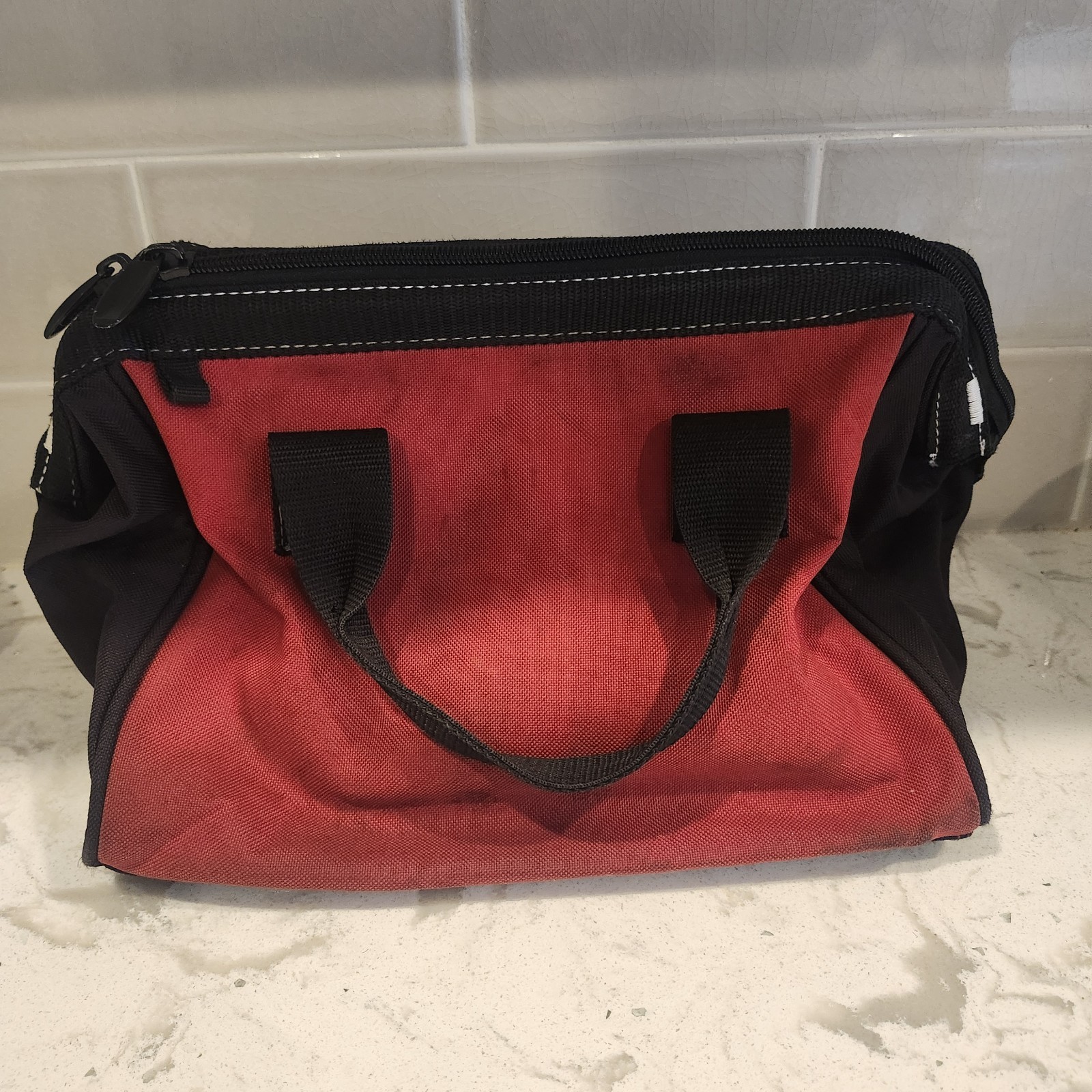 Husky • Home Depot – 11 in SMALL TOOL BAG with Zipper – Pre Owned