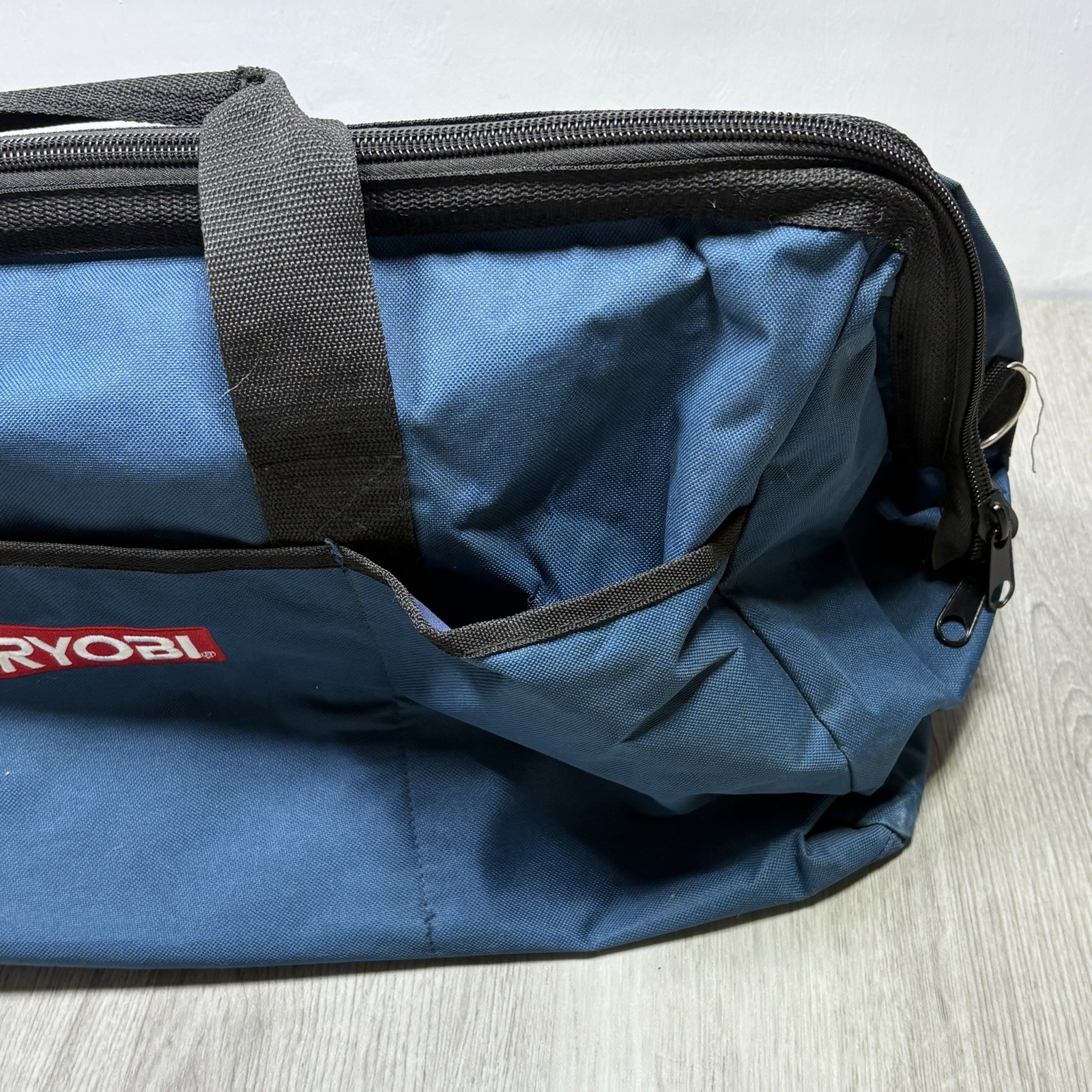 Ryobi Tool Bag 22x14x12 ” Large Blue Zippered Canvas Tool Bag Carry Storage Case