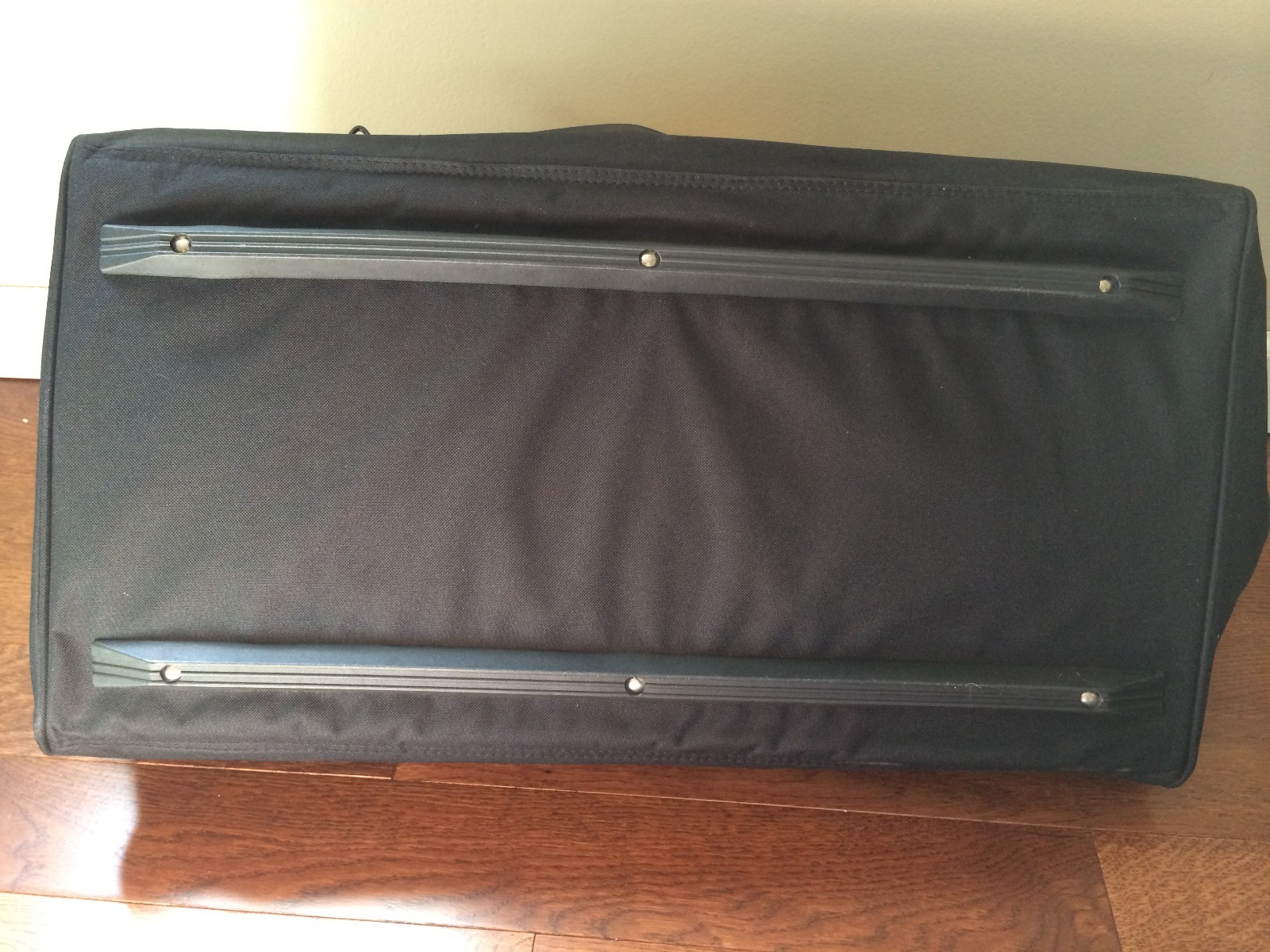 Brand New DeWALT Large Tool Bag Contractor Bag 24″x 12″x 12″ Made For 6 Tool Kit