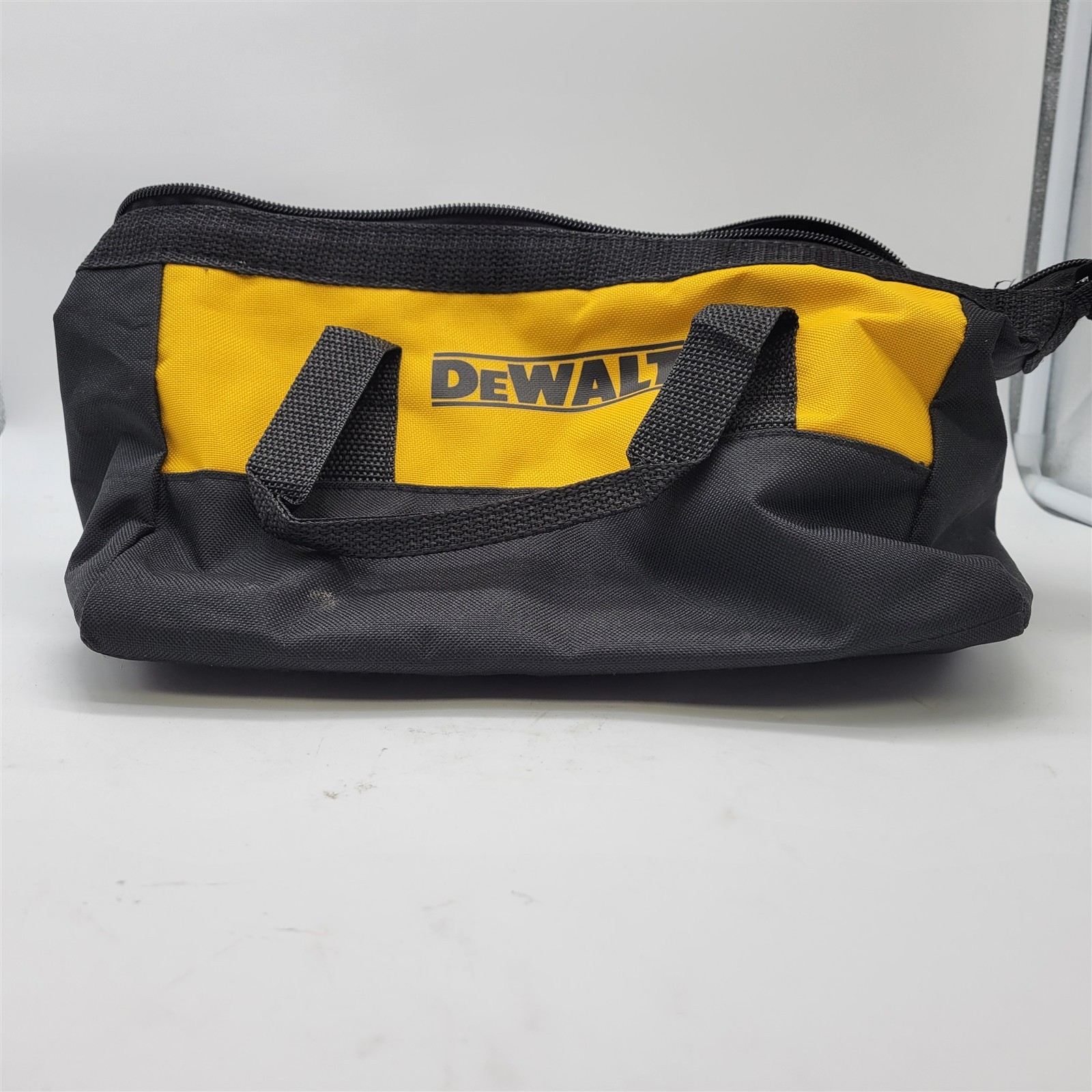 Dewalt NA705132 Dewalt Soft Bag 11″