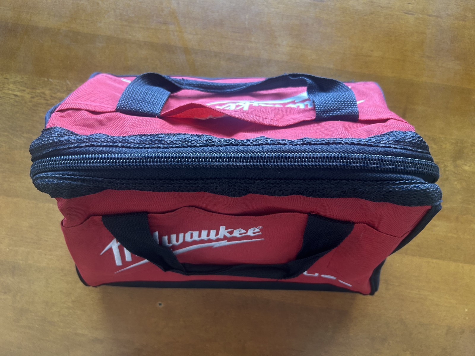 Milwaukee Tool Bag Heavy Duty 13 in x 8 in x 10 in – Great Condition