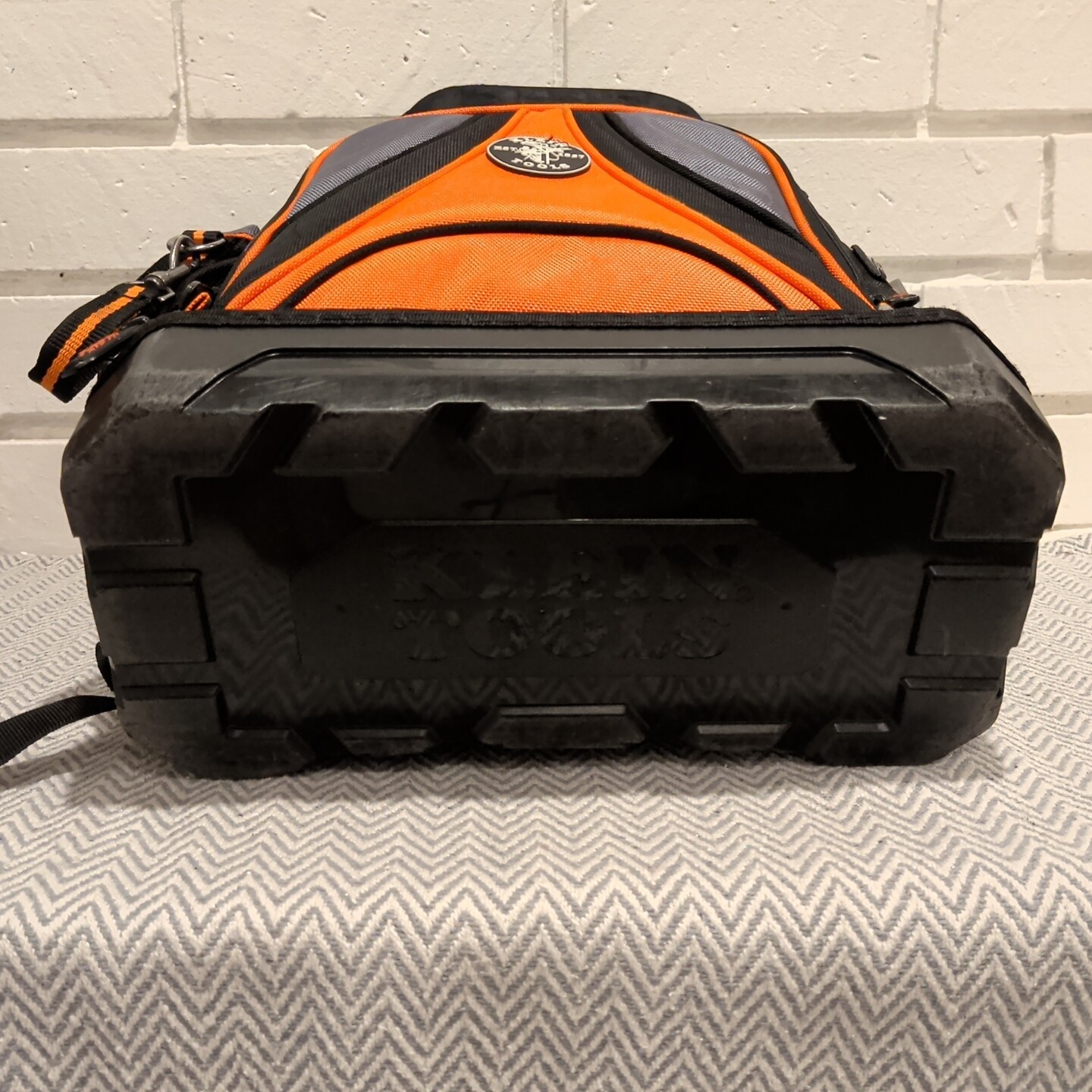 Klein Tools Tradesman Pro Tool Bag Backpack, 39 Pockets, Black, 14-Inch