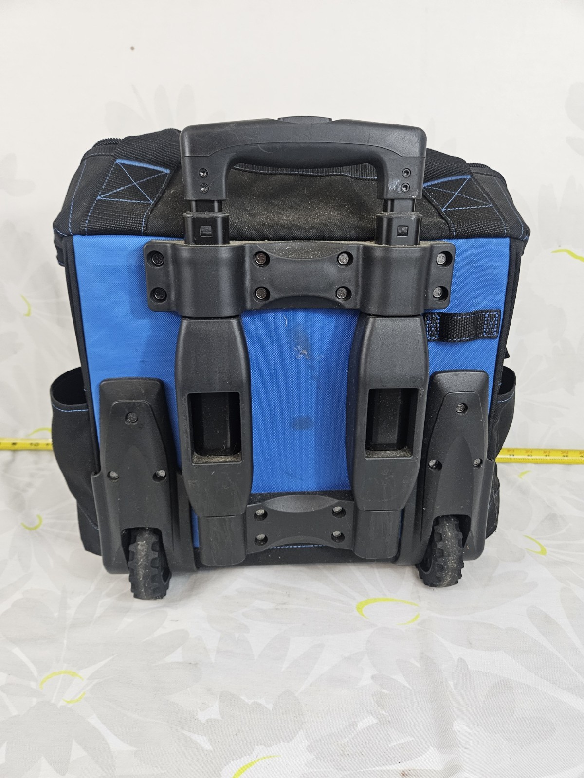 Kobalt Blue black Polyester 14-in W x 9.5-in D x 17.5-in L Rolling Tool bag