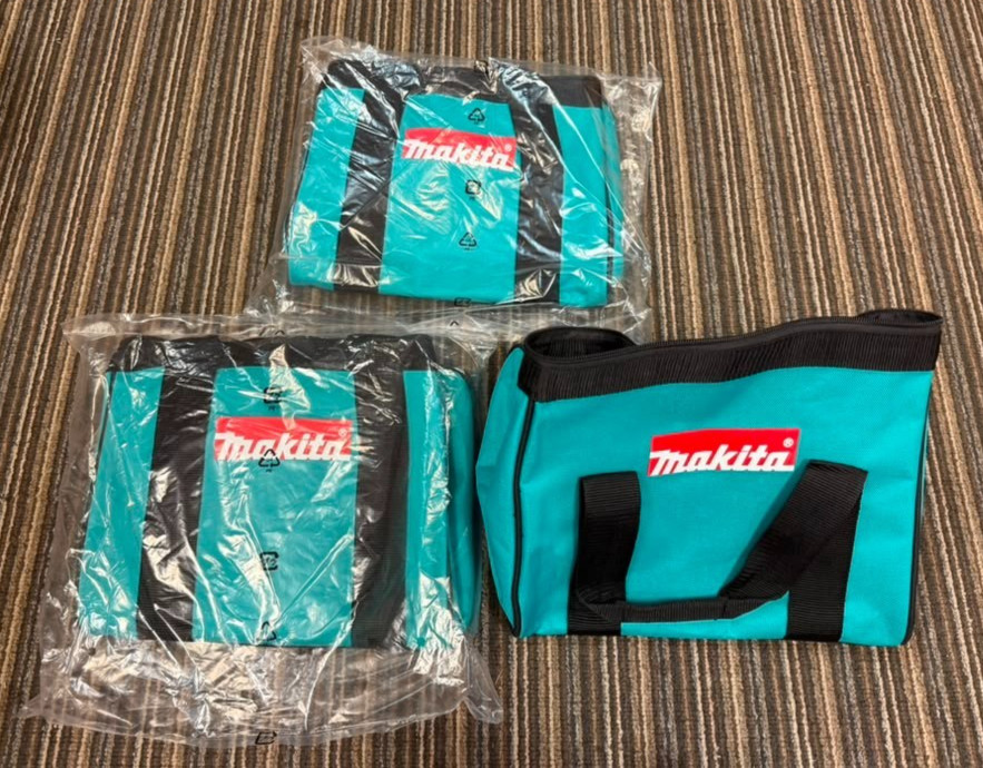 Makita BAG11 11″ Contractor Tool Bag- Wide Opening Teal