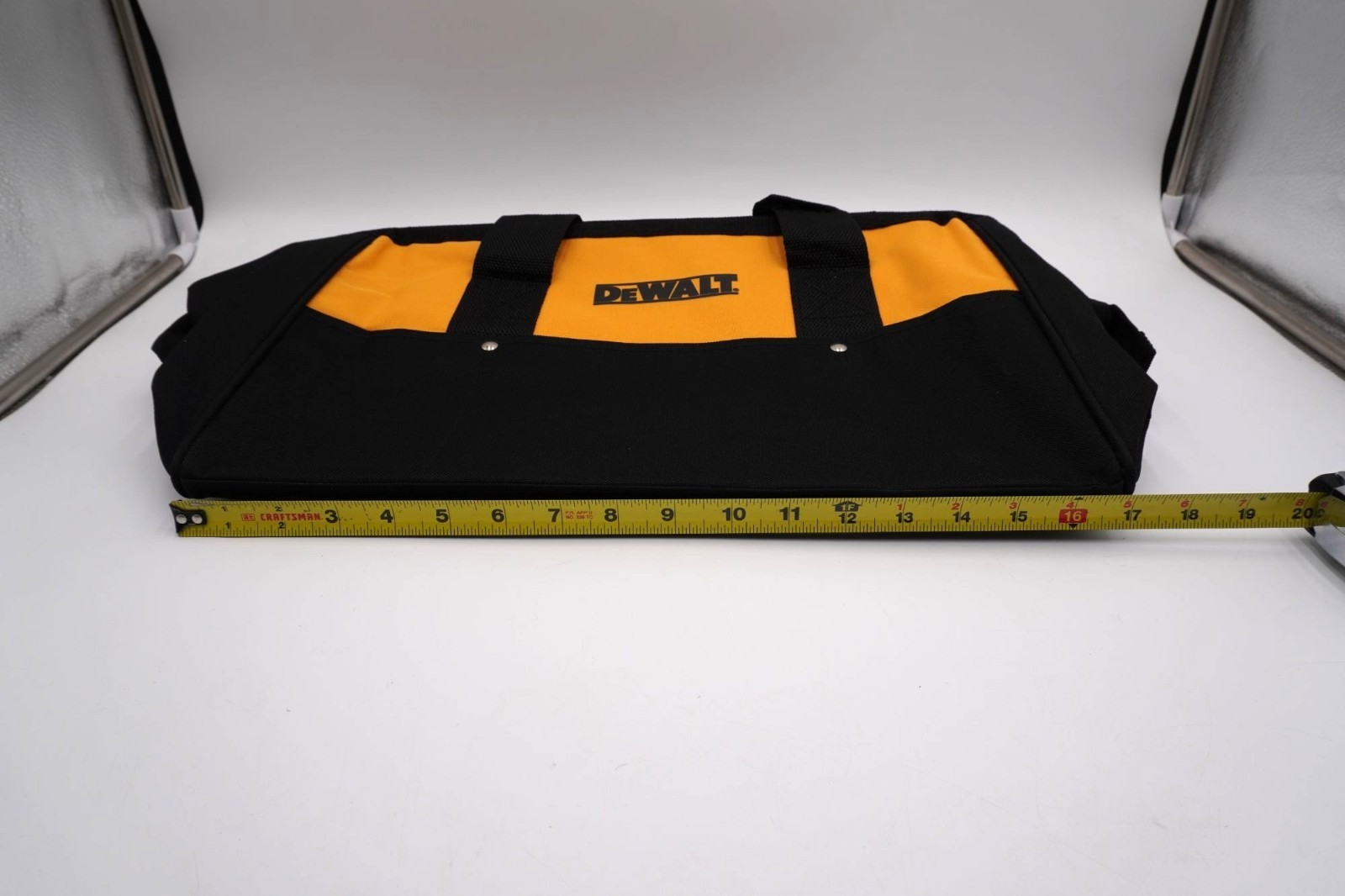 DEWALT N501179 17 in Heavy Duty Contractor Tool Bag New