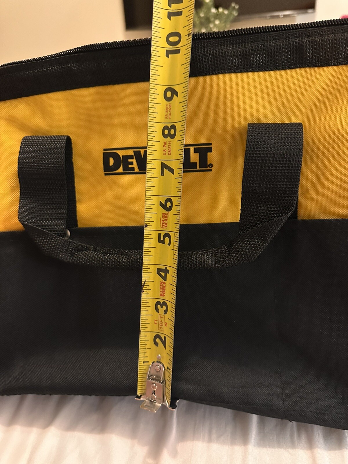 DEWALT N037466 15 inch Ballistic Contractor Tool Bag with Runners