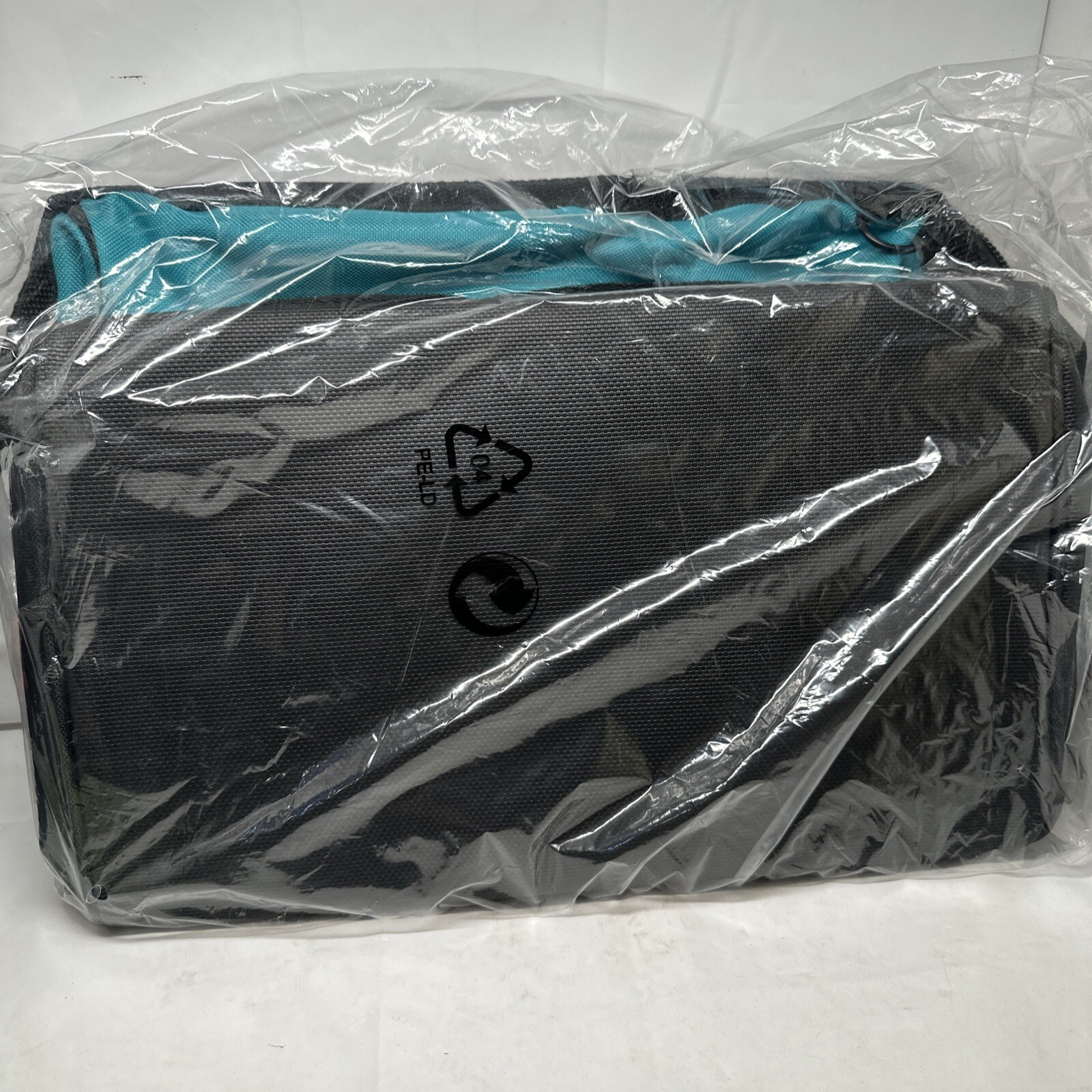 NEW Makita 14” Canvas Tool Bag With 6 Exterior Pockets Size 14”L x 9”D x 10”H