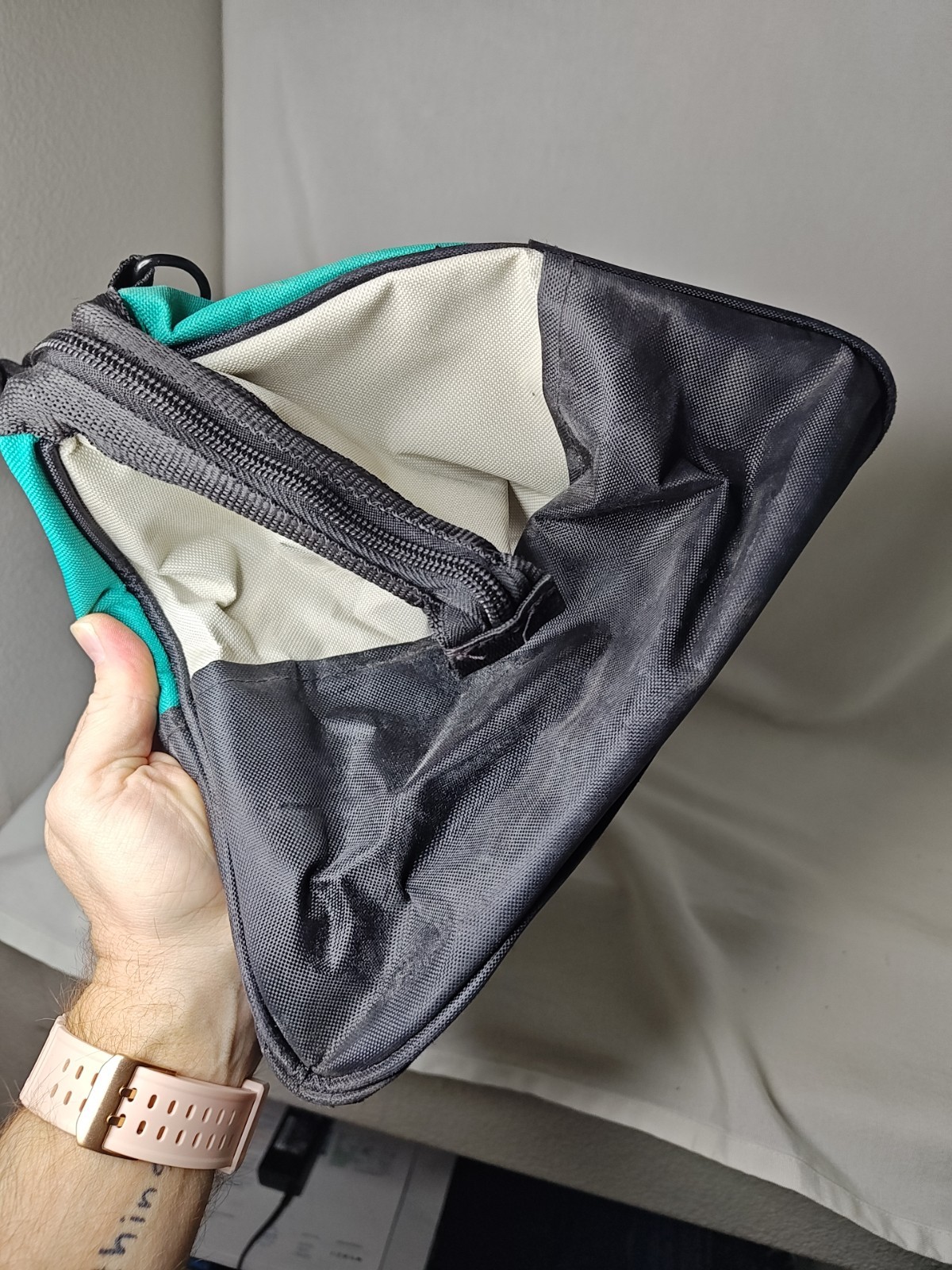 Makita 21″x12″x11″ Construction Tool Bag 831271-6 10 Pockets For 18V Drill Saw