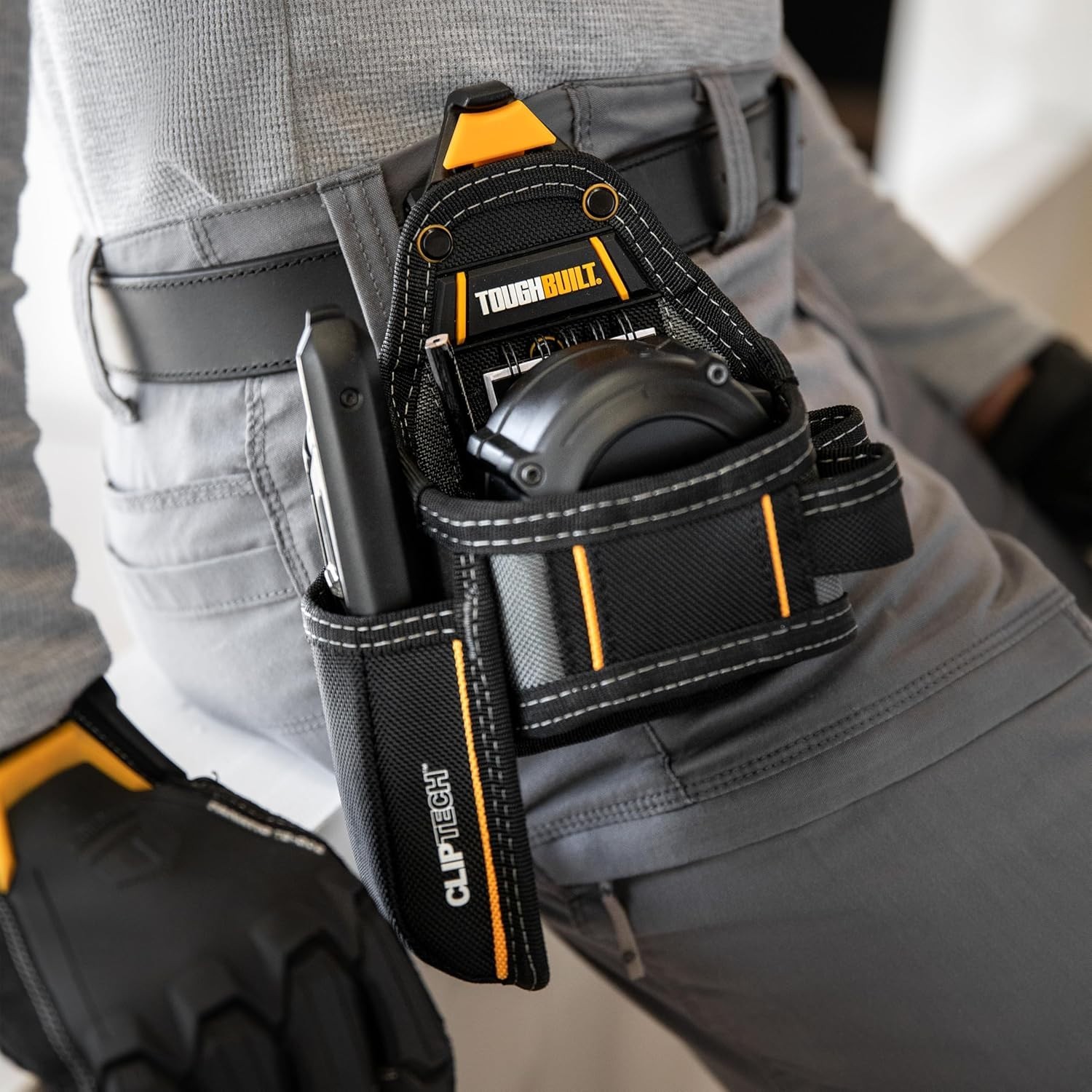ToughBuilt TBL-CT-425X – ToughBuilt® Tape Measure and Utility Knife Pouch