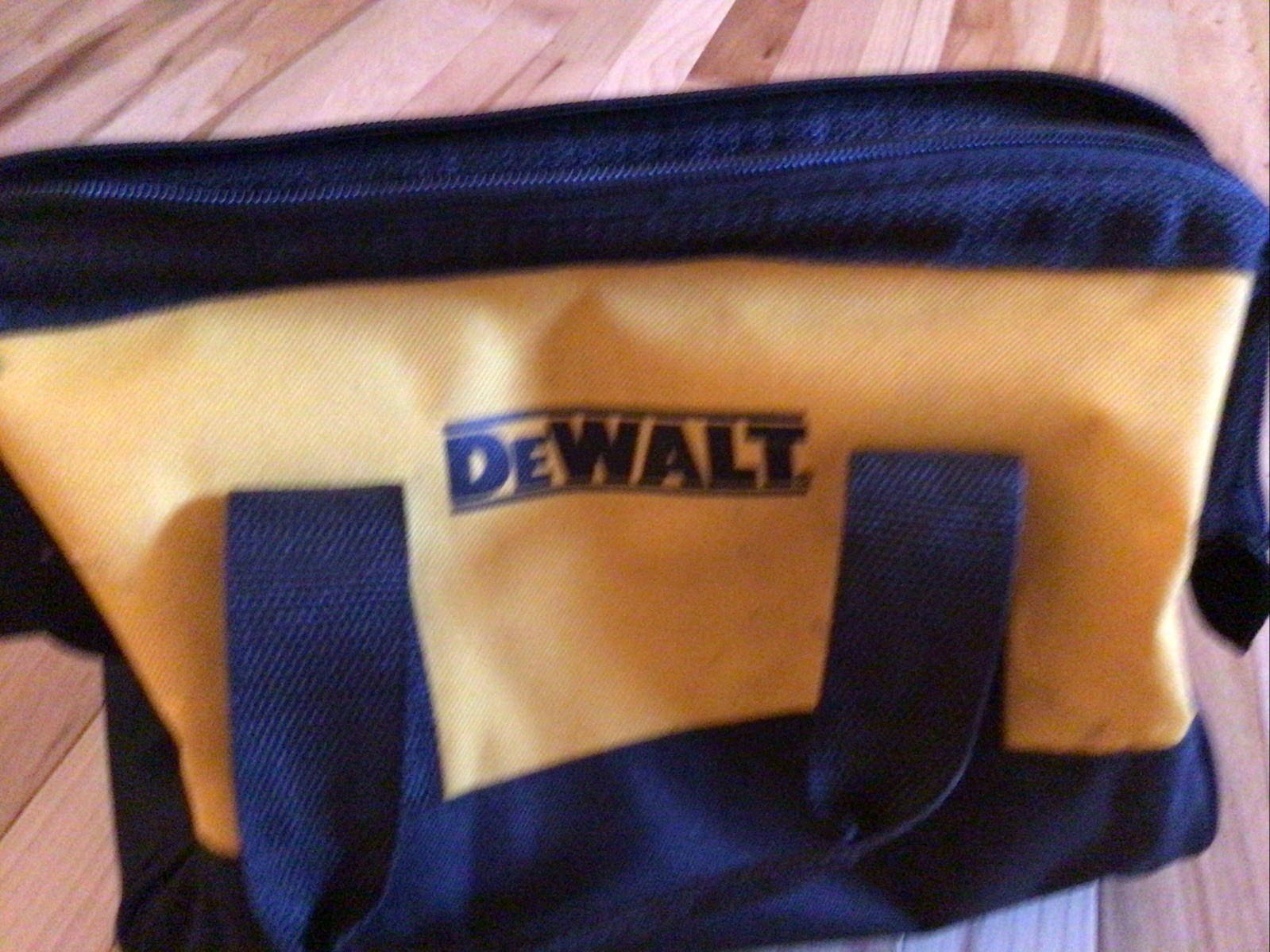 DeWalt 11x9x7 Small Heavy Duty Nylon Canvas Contractor Tool Bag Case Wyz