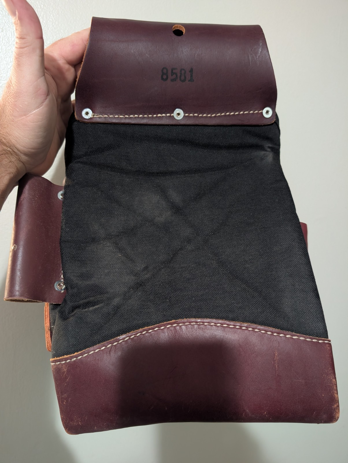 Occidental Leather FatLip Fastener Bag – 10 Pockets & Tool Holders – Made in USA