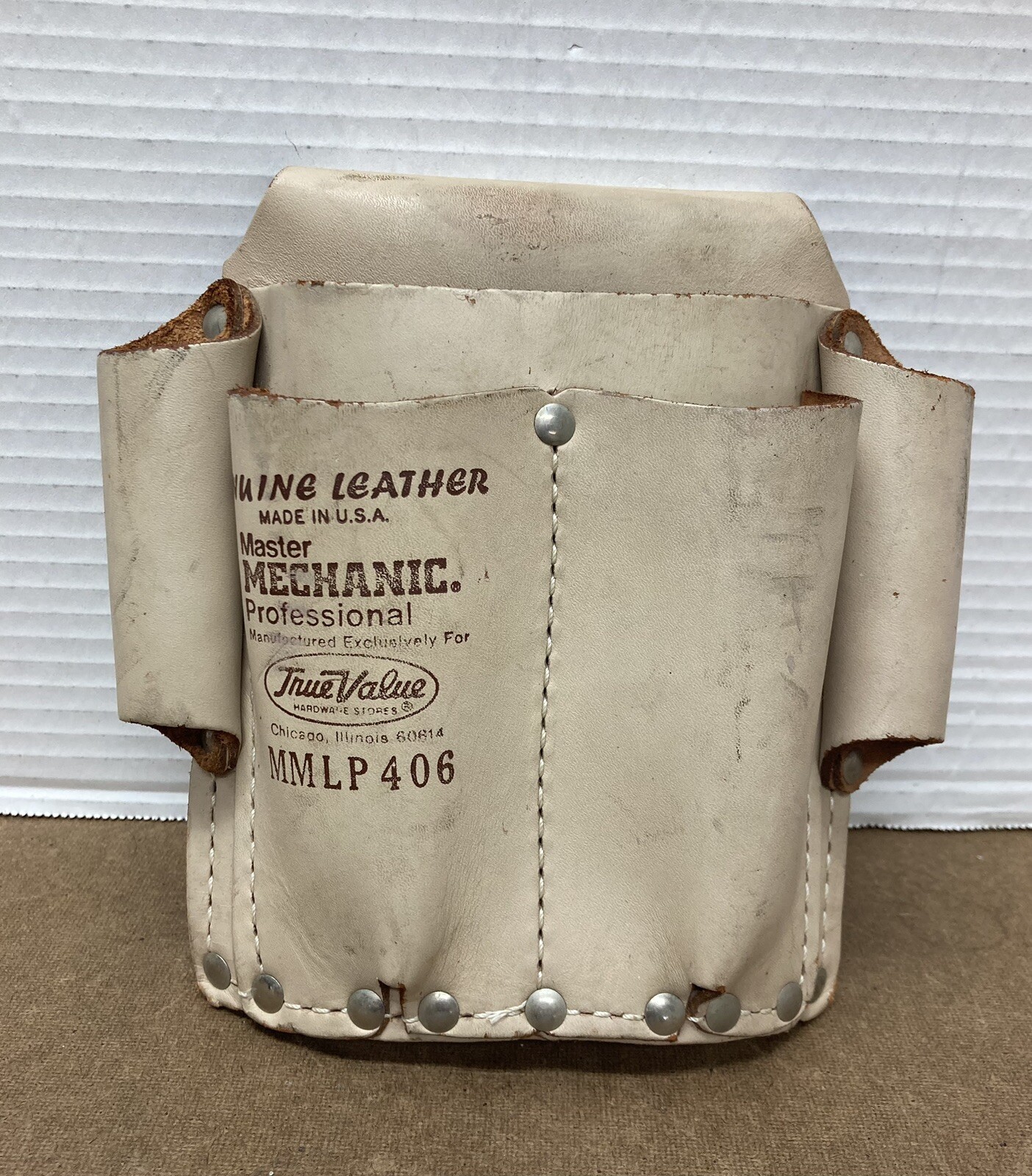 True Value MMLP-406 Master Mechanic Vintage Leather Tool Pouch