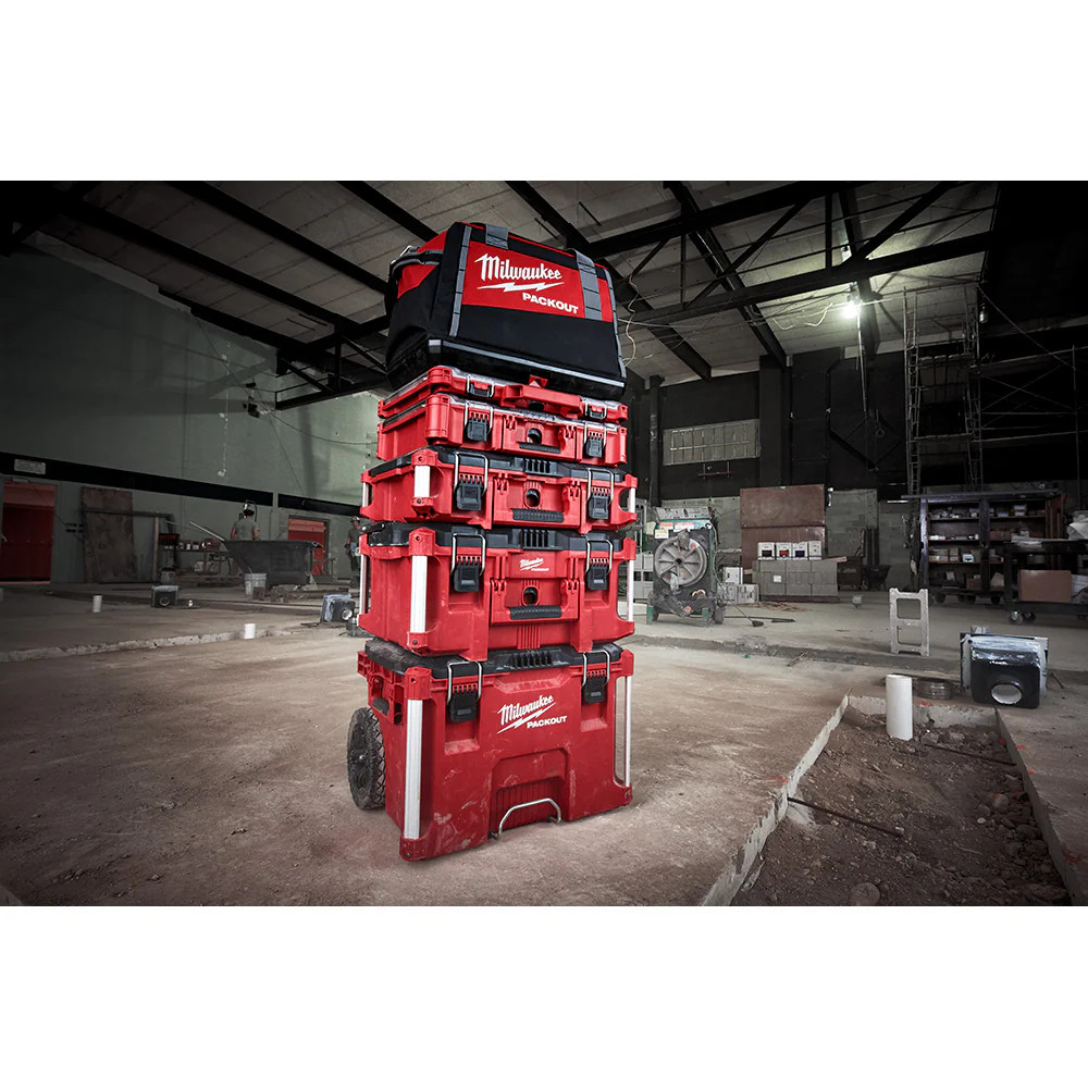 Milwaukee 48-22-8322 20-Inch Heavy Duty PACKOUT Polyester Carrying Tool Bag