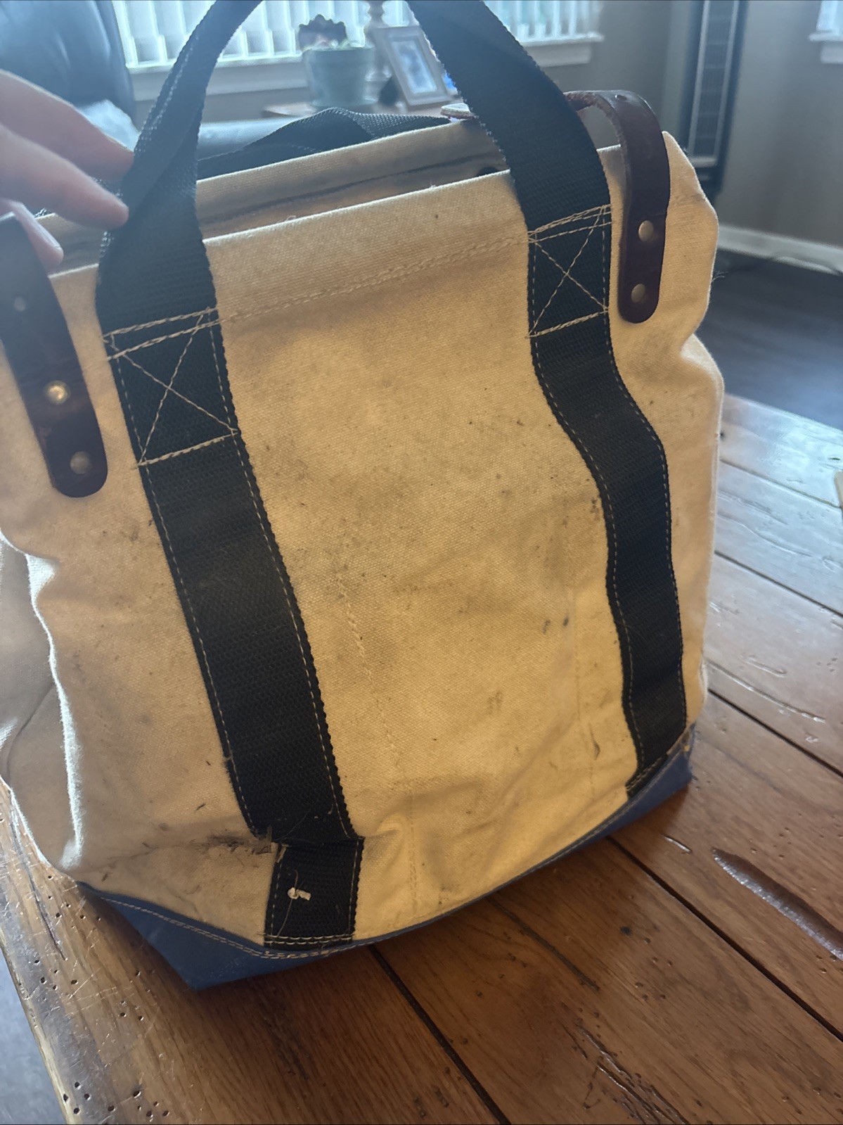 VTG Hi-Line Canvas Tool Bucket Bag Strap Hook Plastic Bottom Lineman Bell System